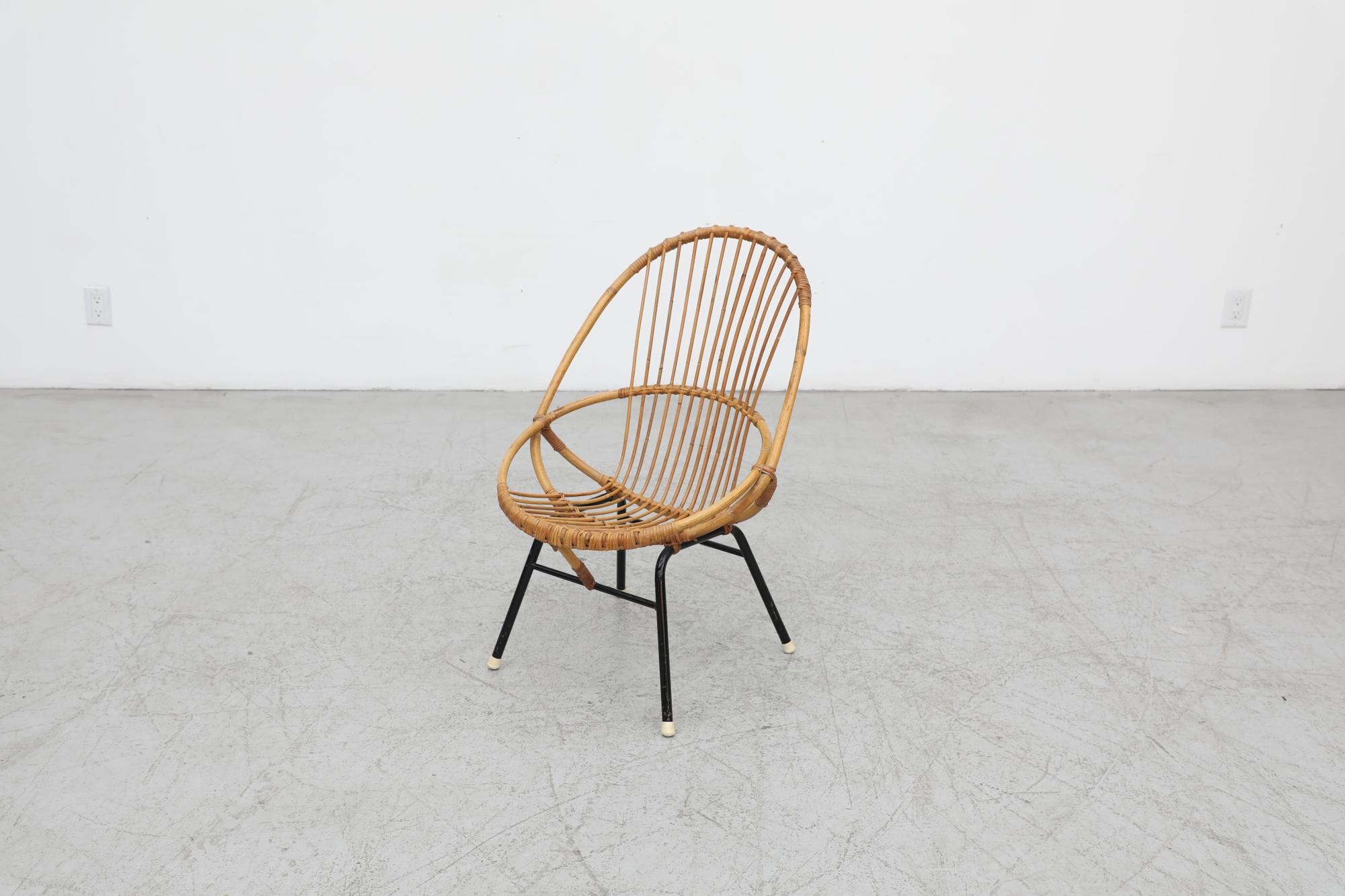 Enameled Mid-Century Rohe Noordwolde Bamboo Hoop Chair with Black Frame For Sale