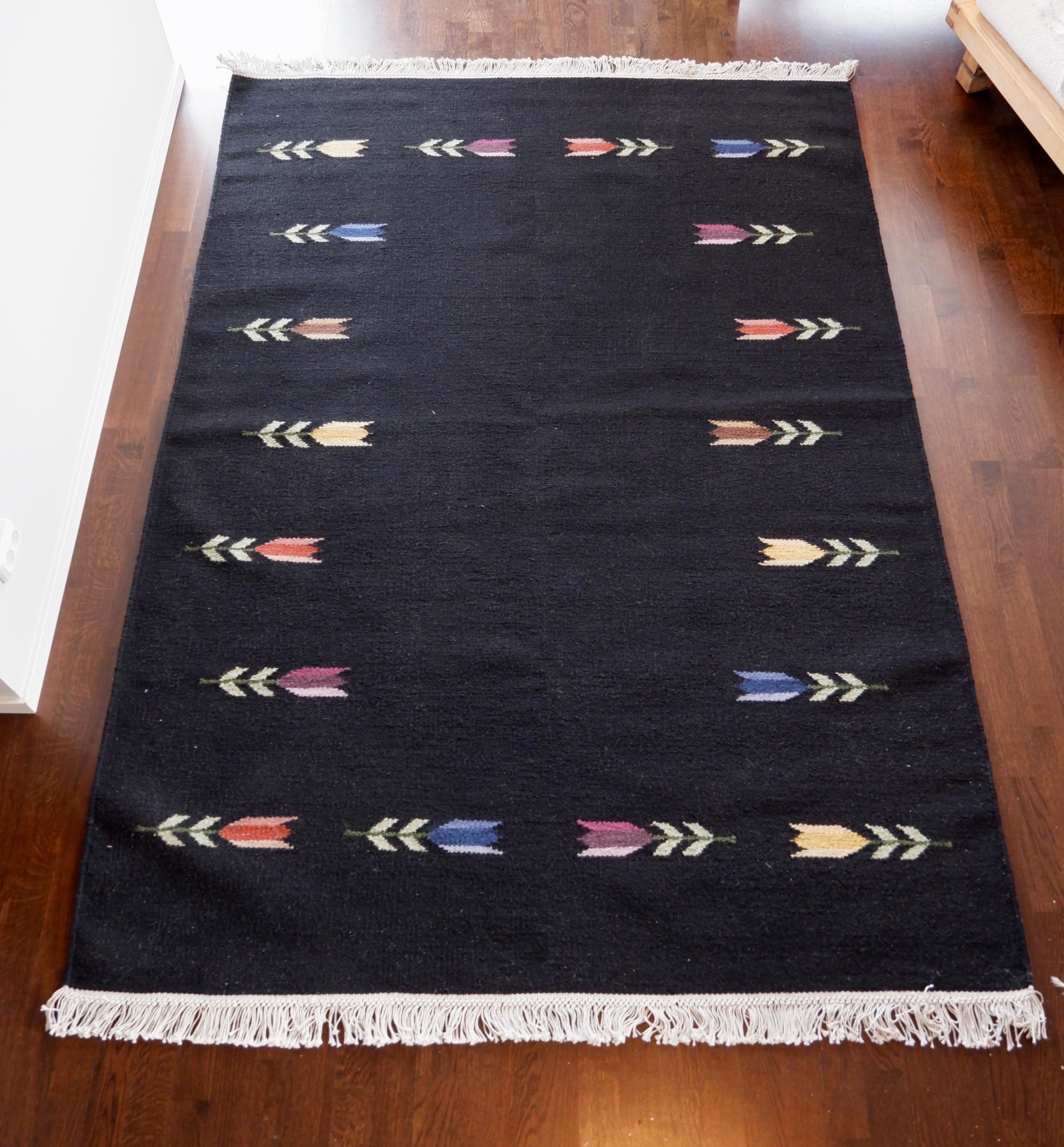 Swedish Midcentury Röllakan Carpet from Sweden.  For Sale