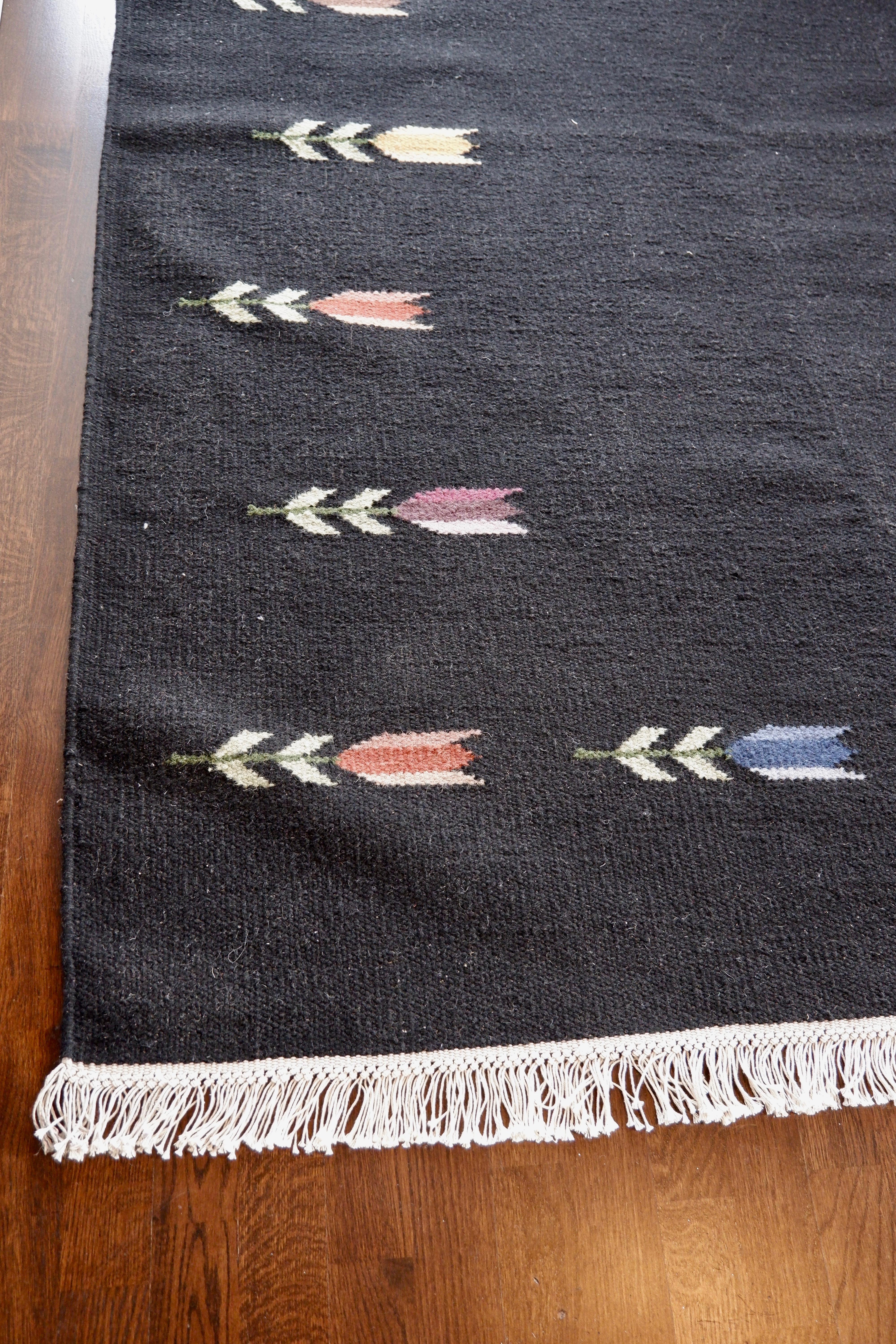 Late 20th Century Midcentury Röllakan Carpet from Sweden.  For Sale