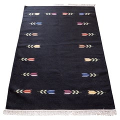 Tapis Röllakan du milieu du siècle en Suède. 