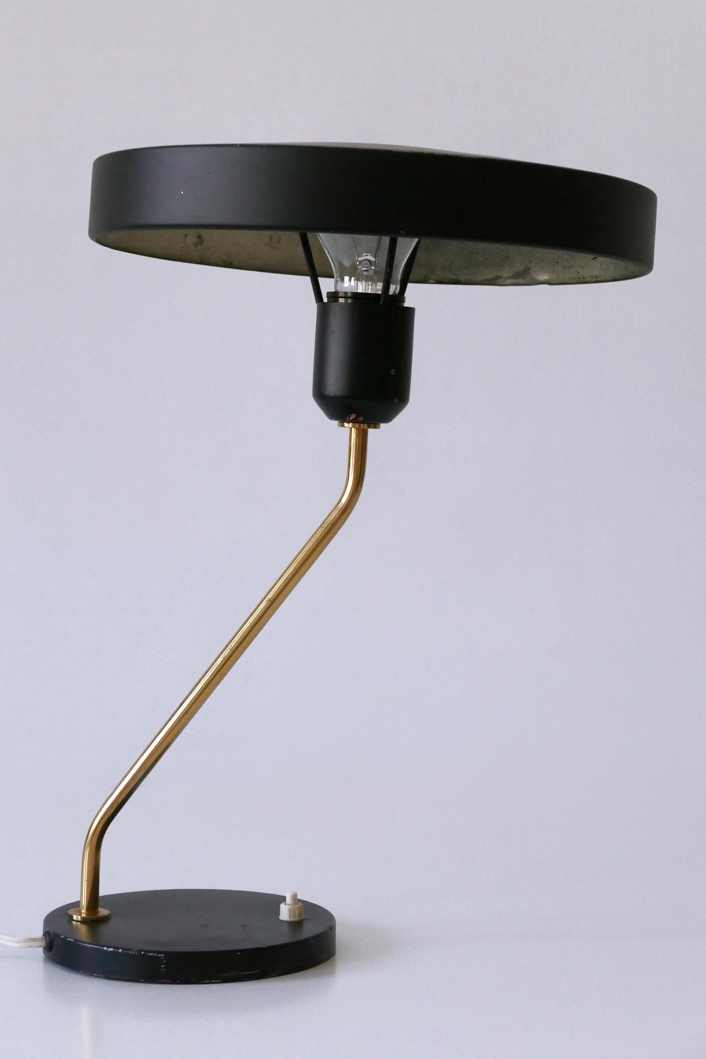 Dutch Mid-Century Romeo Table Lamp or Desk Light by Louis Kalff for Philips 1950s For Sale