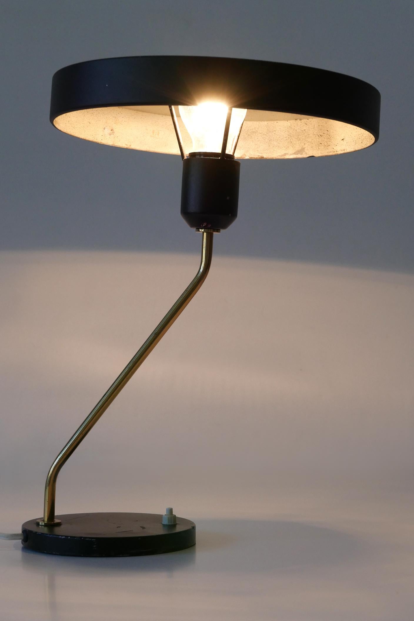 Milieu du XXe siècle Lampe de table ou lampe de bureau Romeo du milieu du siècle par Louis Kalff pour Philips, années 1950 en vente