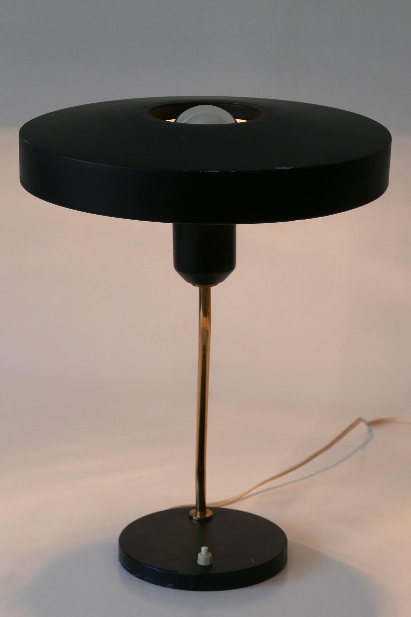 Mid-Century Romeo Table Lamp or Desk Light by Louis Kalff for Philips 1950s For Sale 1