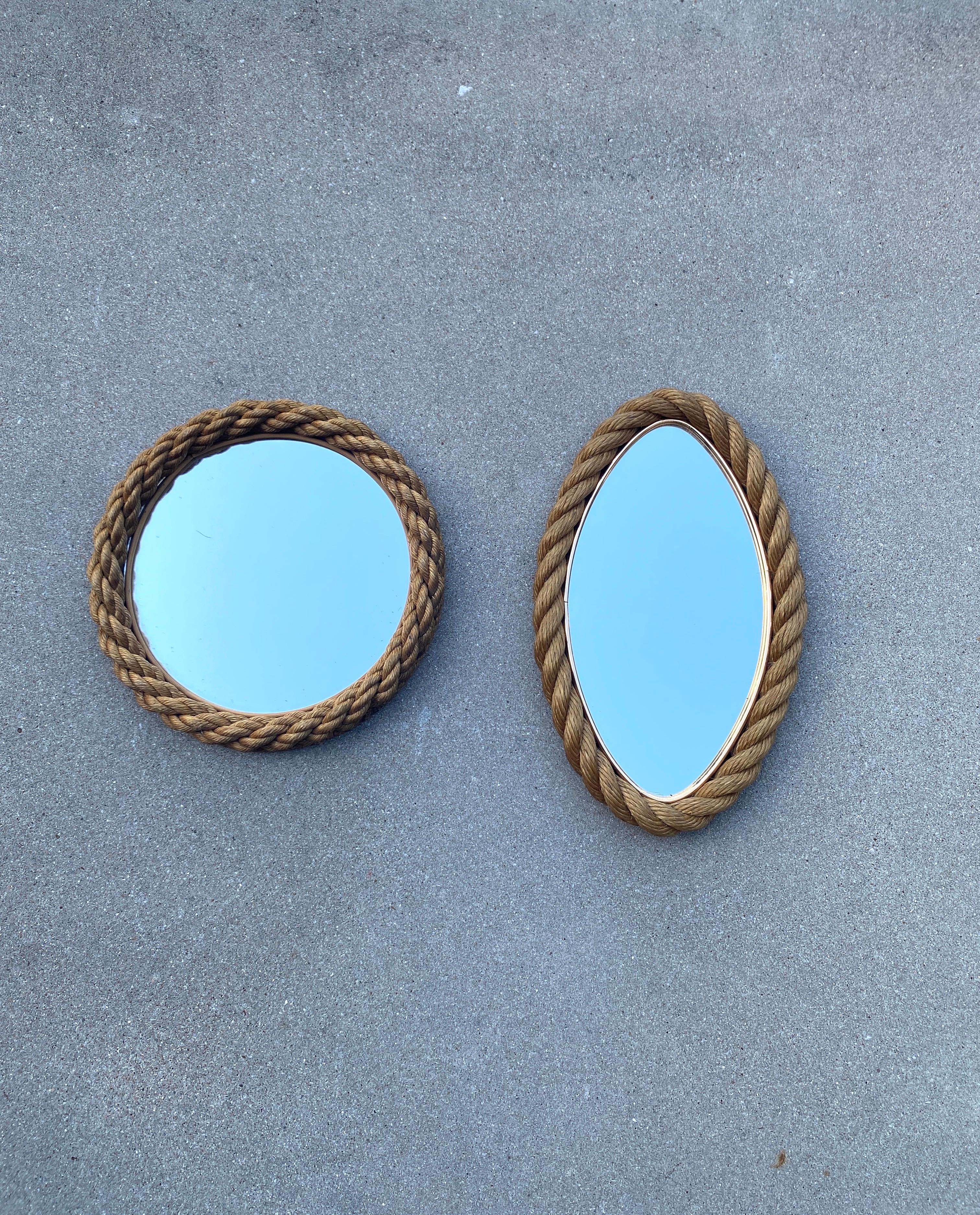 Mid-Century Rope Oval Mirror Adrien Audoux & Frida Minet In Good Condition For Sale In Austin, TX