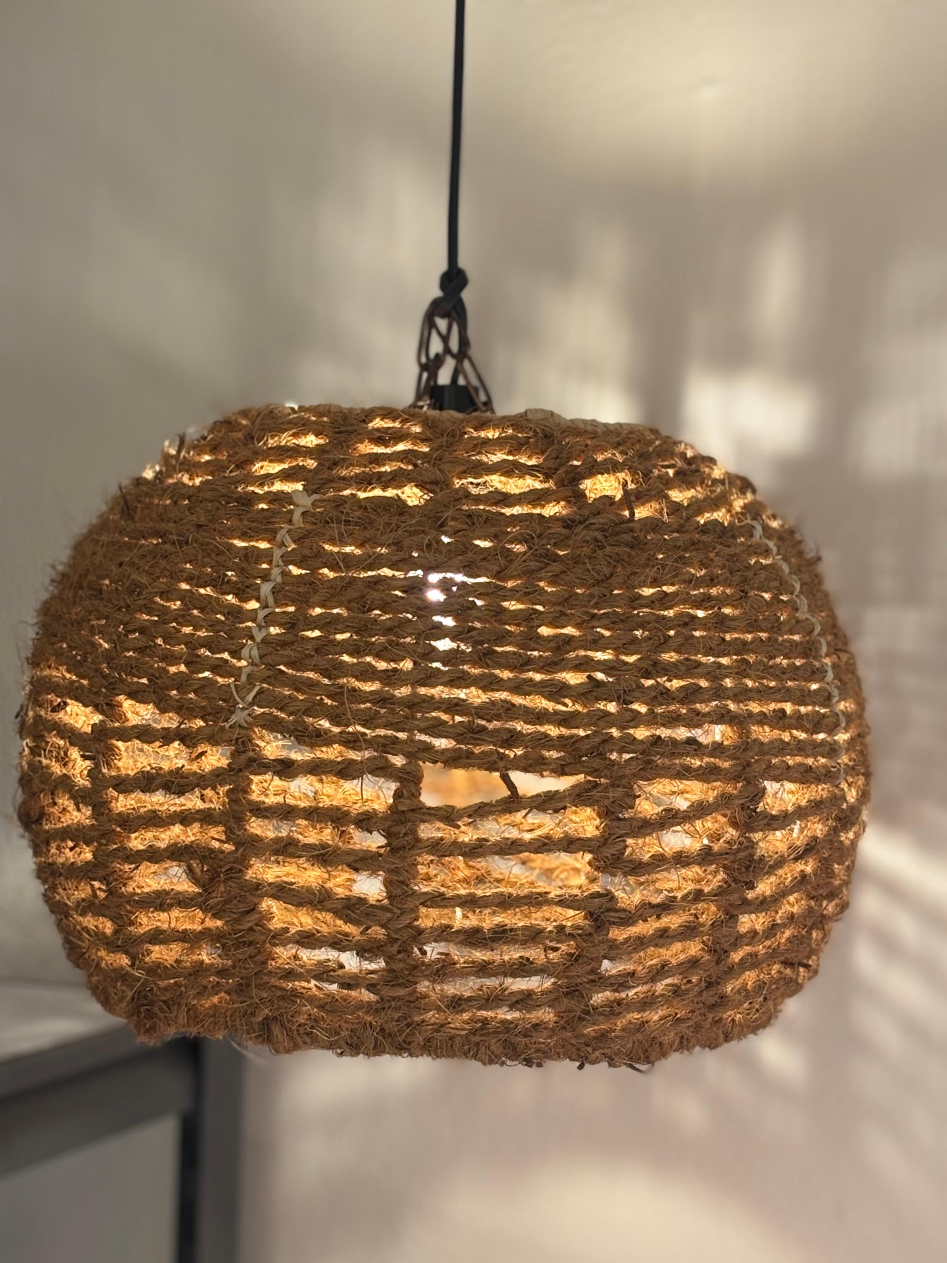 Mid Century Rope Pendant, France 1970s In Good Condition For Sale In Aspen, CO