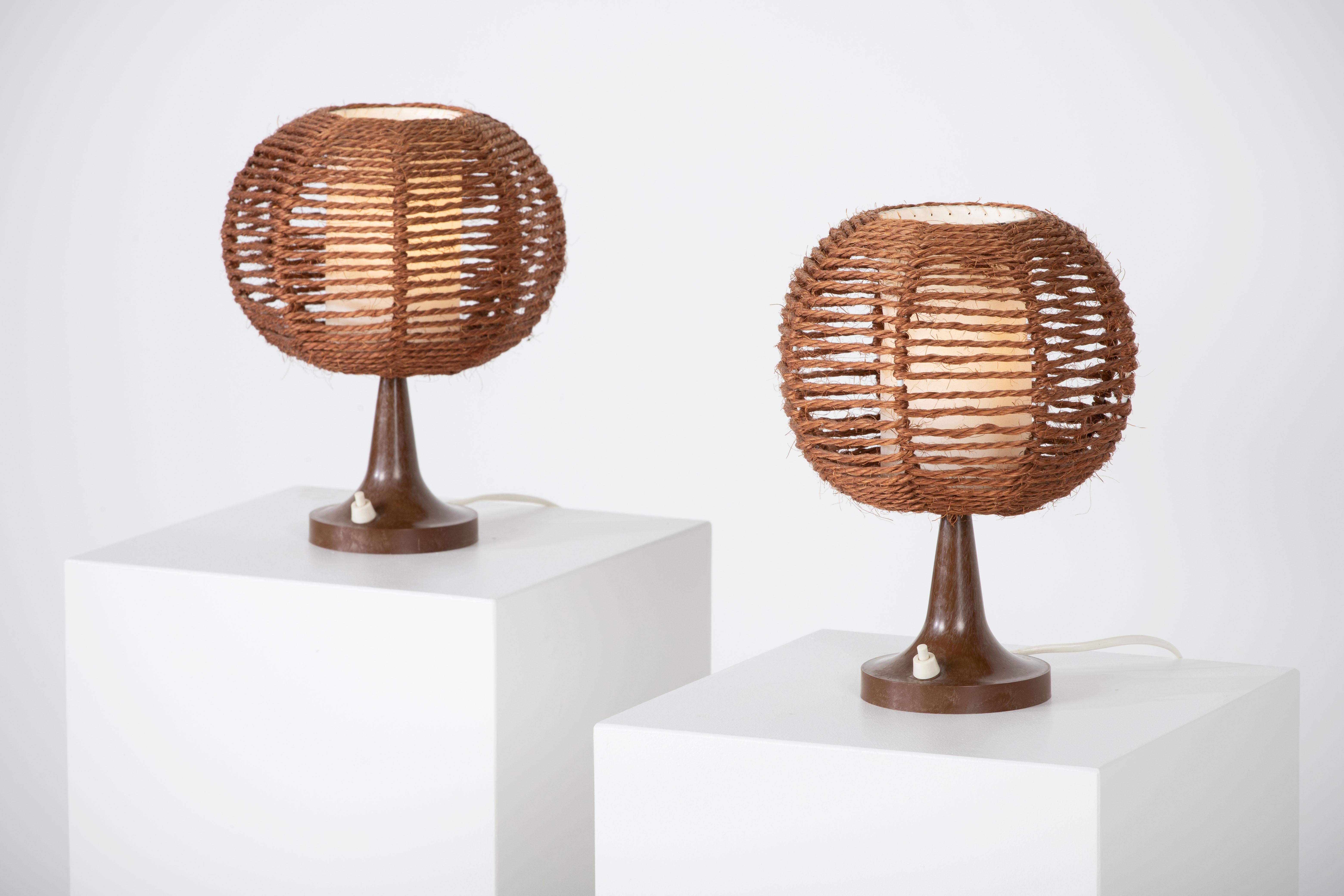 French Mid-Century Rope Table Lamp, 1970, France, a Pair For Sale