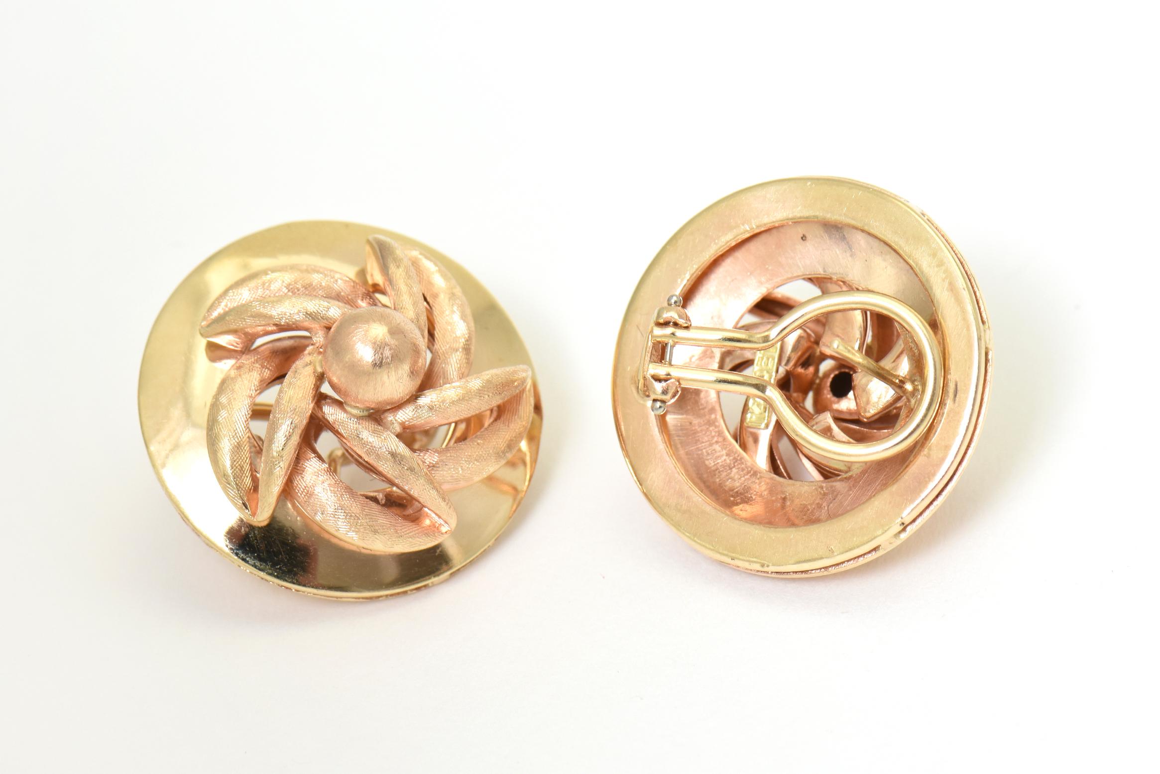 Retro Mid 20th Century Flower Rose and Yellow Gold Earrings 3
