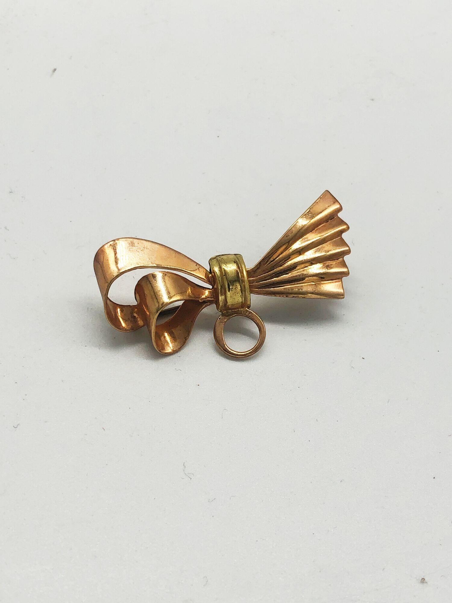 Mid Century Rosegold Pin Brooch Set In Excellent Condition For Sale In Van Nuys, CA