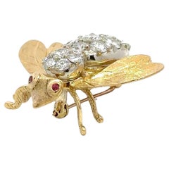 Vintage Mid-Century Rosenthal 18K Gold Diamond Bee Brooch