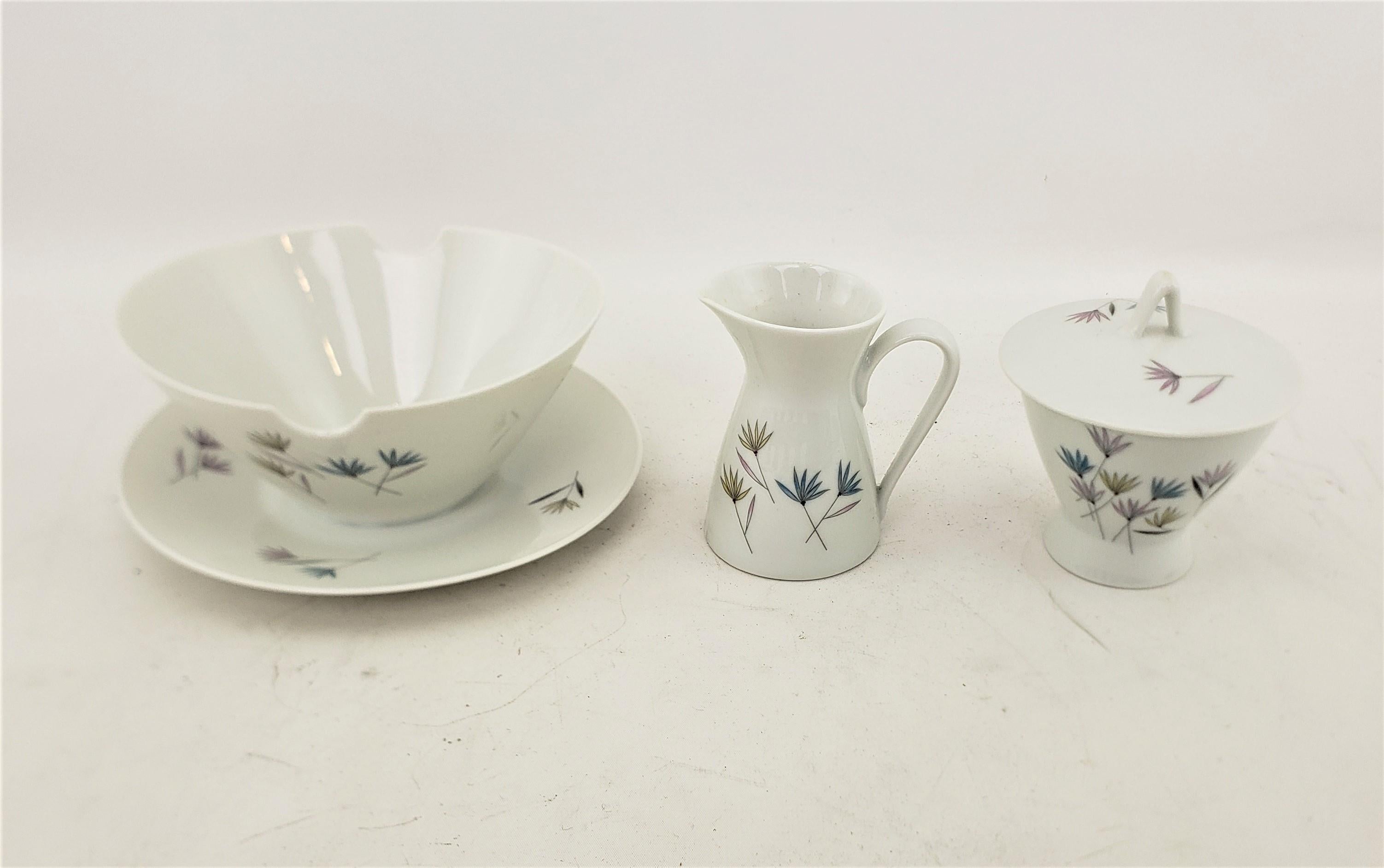 Porcelaine Ensemble de table d'appoint Rosenthal du milieu du siècle dernier, style Raymond Loewy, 26 pièces en vente