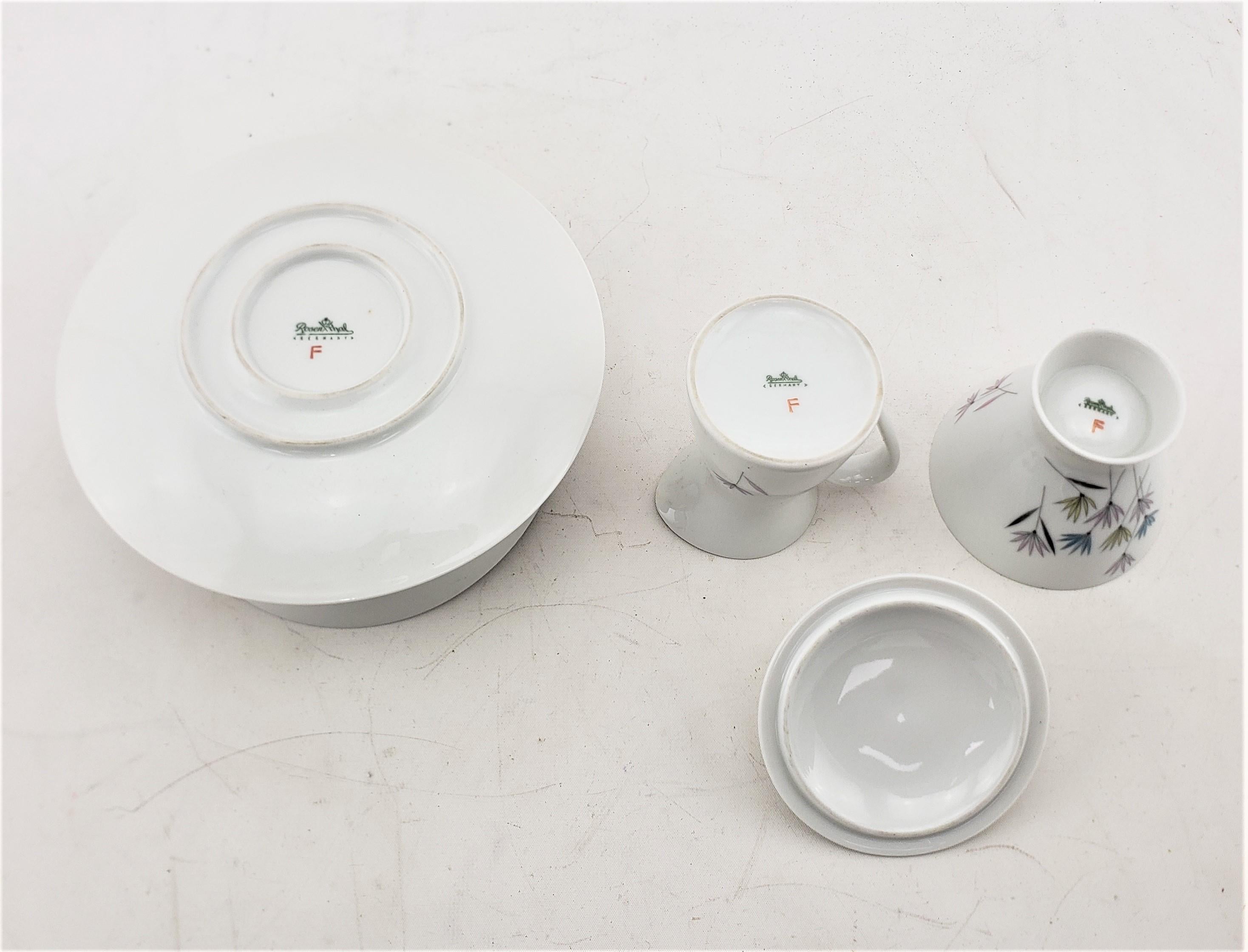 Mid-Century Rosenthal by Raymond Loewy Form 2000 Partial Dinner Set: 26 Pcs In Good Condition For Sale In Hamilton, Ontario