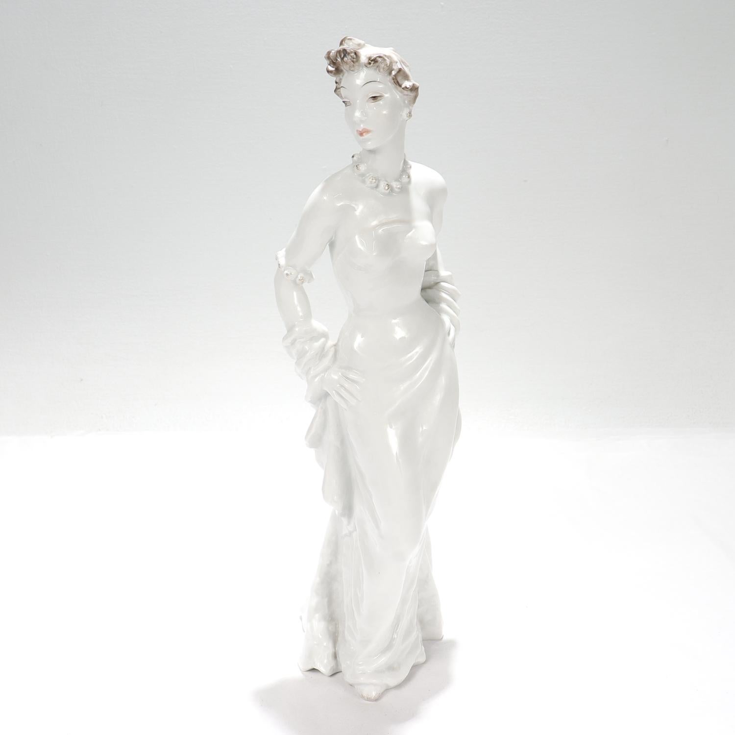 Mid-Century Rosenthal Porcelain Figurine of a Woman by L. Friedrich-Gronau For Sale 1
