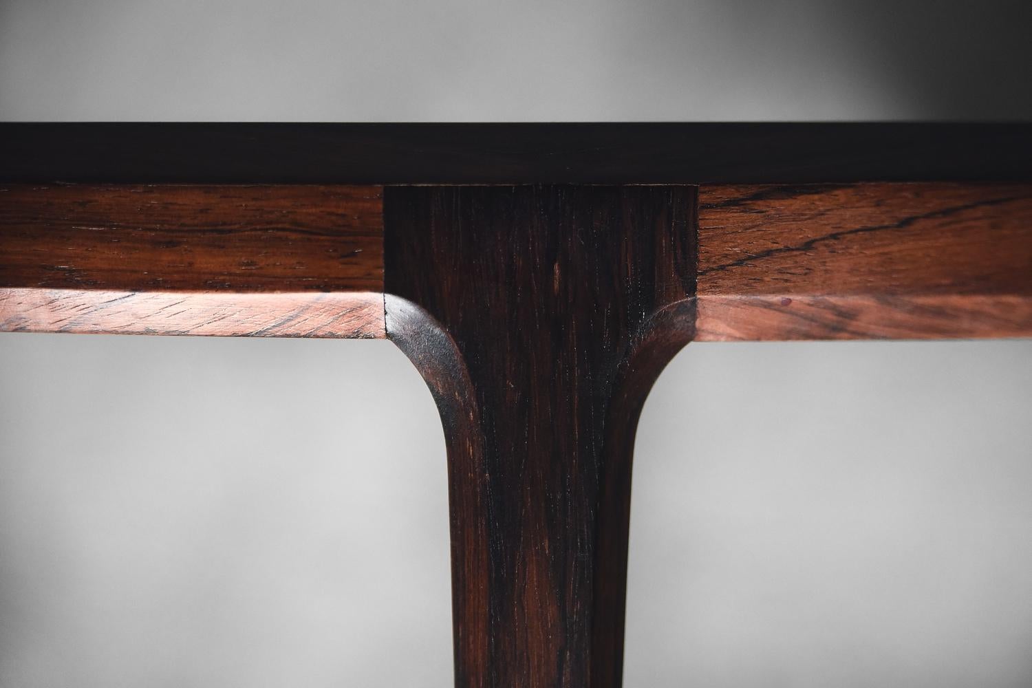 Mid-Century Rosewood 283 Coffee Table by Johannes Andersen for CFC Silkeborg For Sale 2