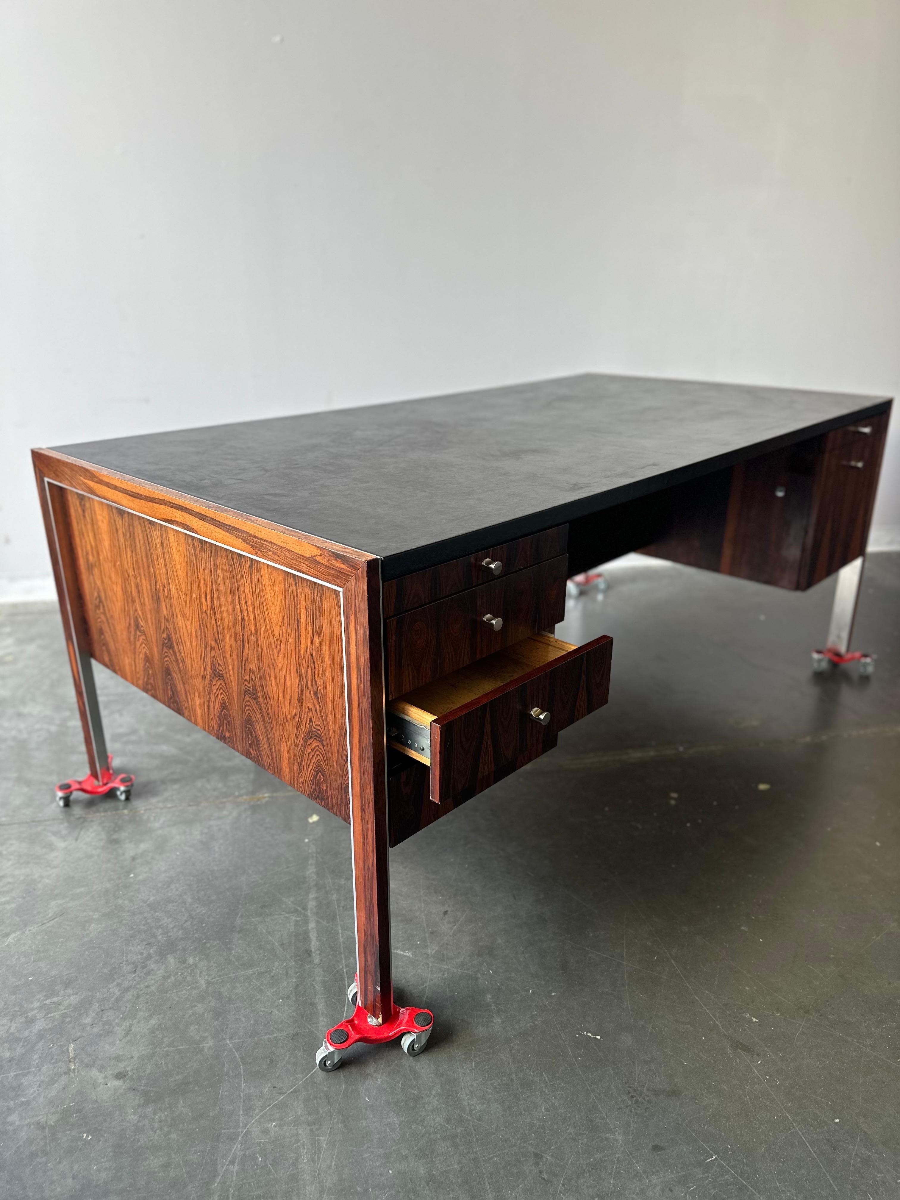 Mid Century Rosewood And Leather Executive Desk By Herman Miller for Biltrite In Good Condition In Sayreville, NJ