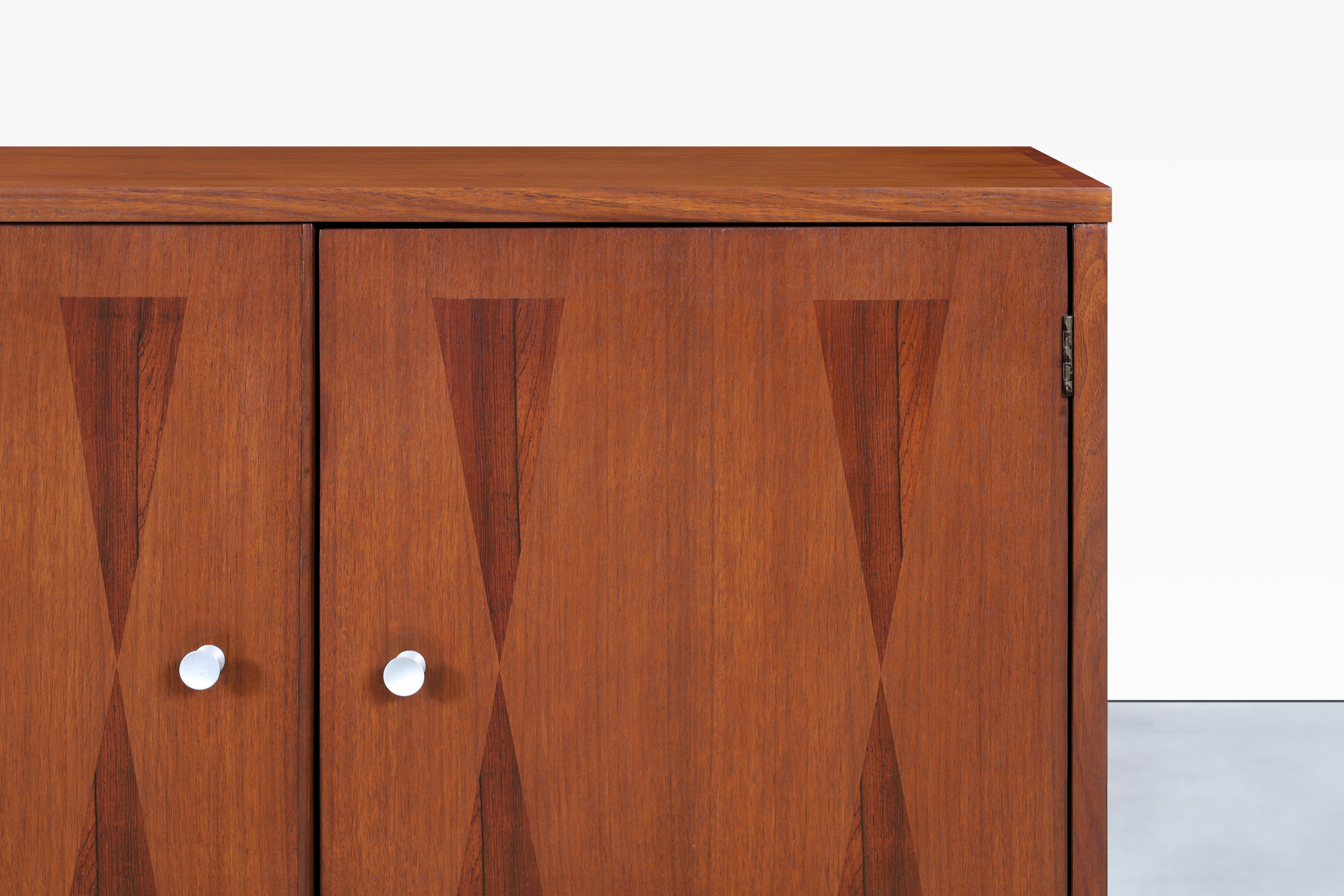 Mid-Century Rosewood and Walnut Credenza by Stanley 3