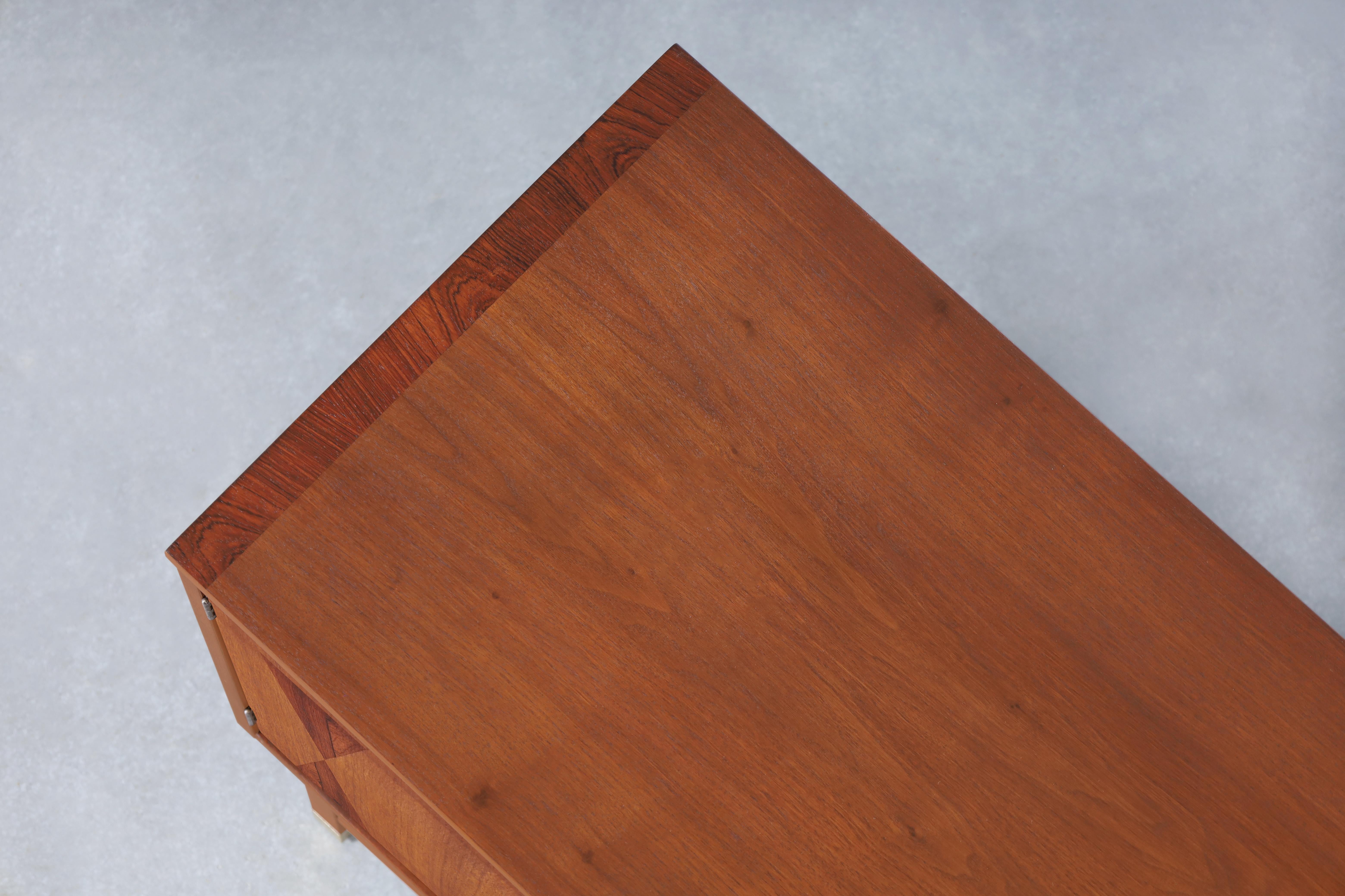 Mid-Century Rosewood and Walnut Credenza by Stanley 5