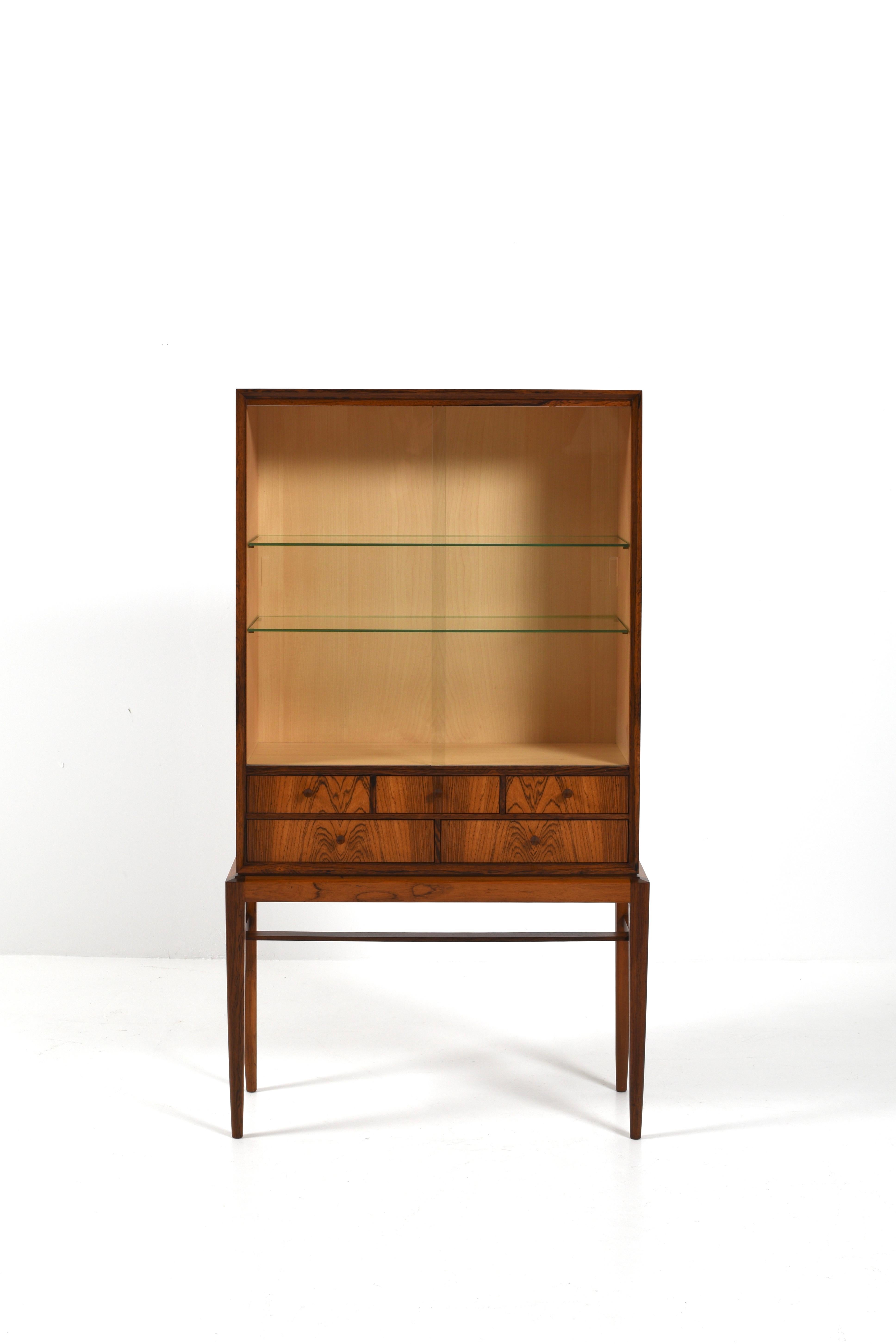 Armoire en bois de rose du milieu du siècle par Svante Skogh pour Seffle Möbelfabrik, Suède, années 60 en vente 7