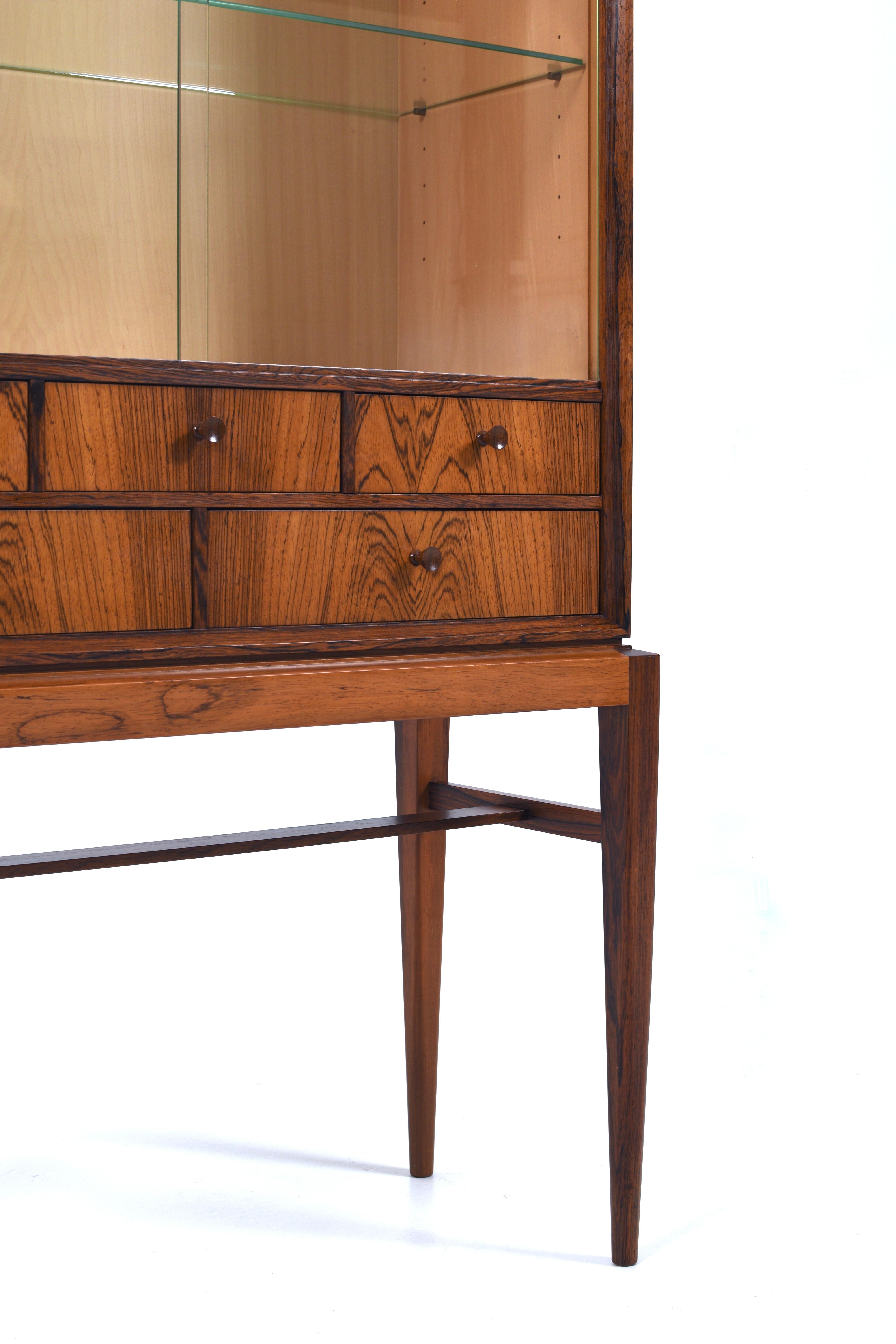 Milieu du XXe siècle Armoire en bois de rose du milieu du siècle par Svante Skogh pour Seffle Möbelfabrik, Suède, années 60 en vente