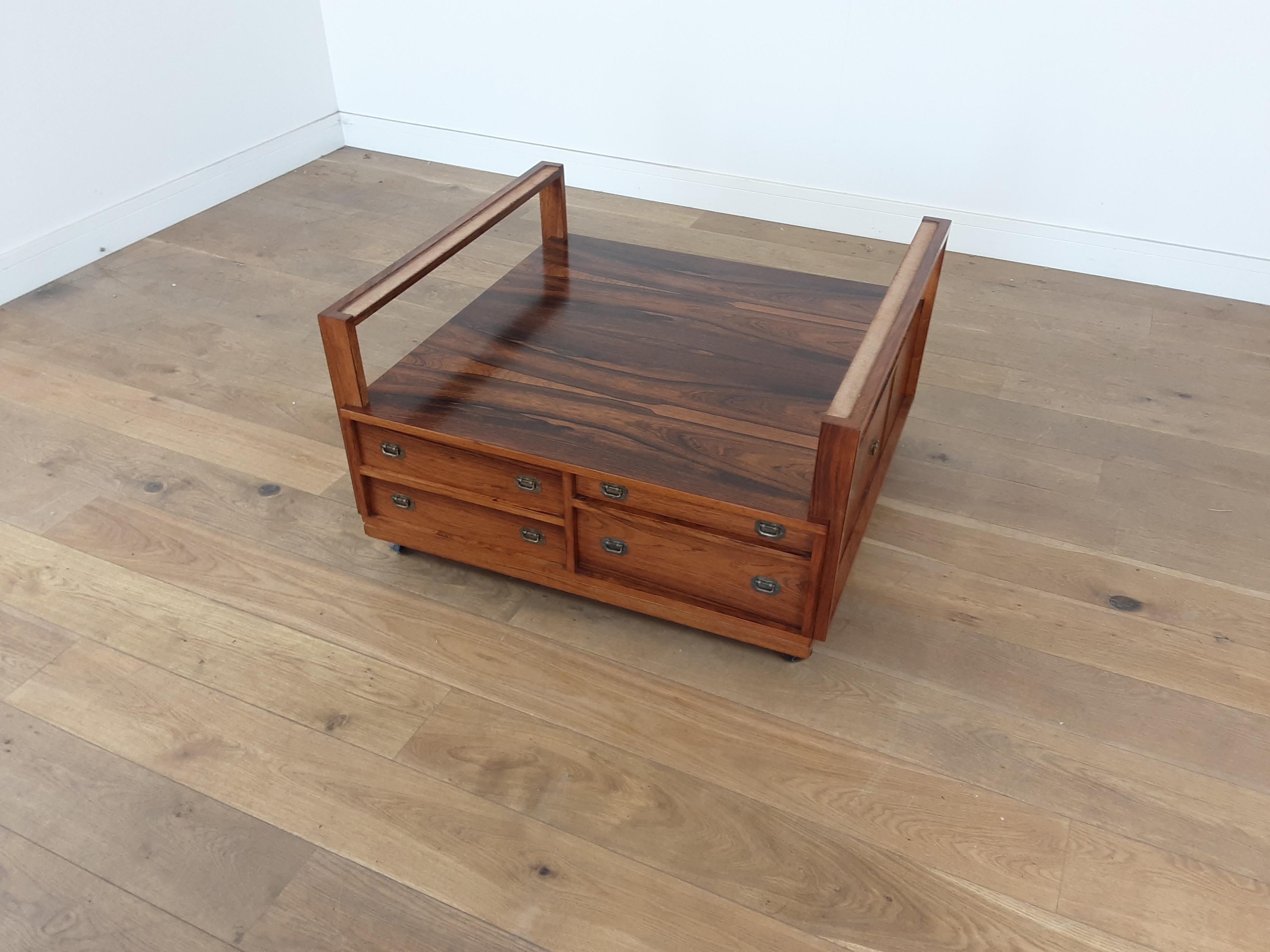 Midcentury Rosewood Centre Table For Sale 7