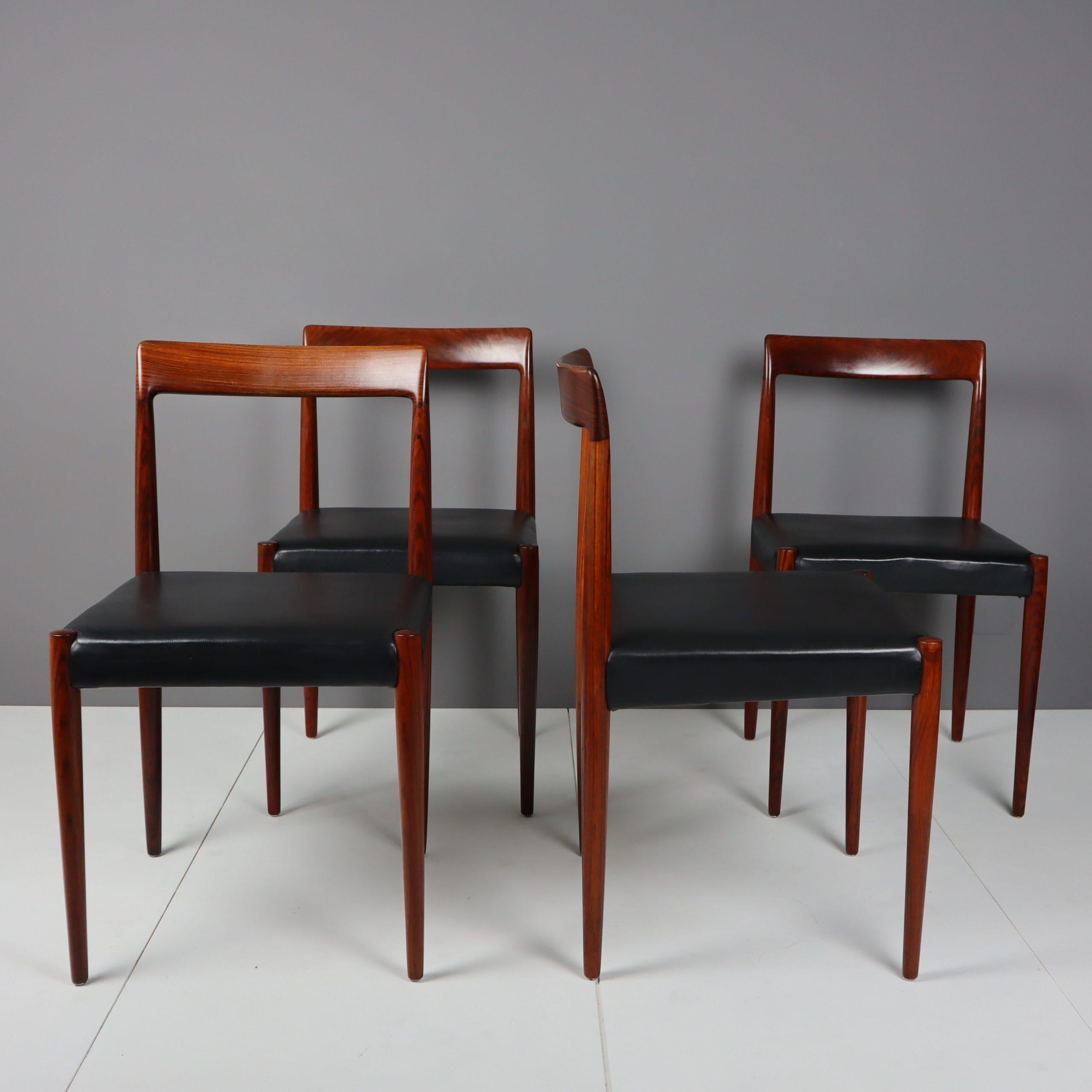 Four fantastically designed rosewood chairs from Lübke. 

These chairs were bought at an auction in Germany in the summer of 2022. We fell in love with the clean design and we happened to be big fans of rosewood.

The chair's wood was in good