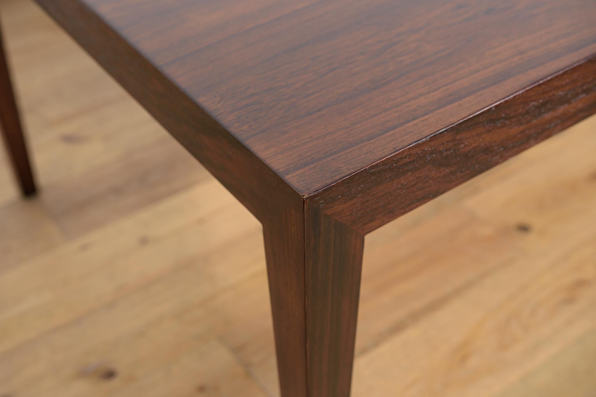 Table basse du milieu du siècle dernier par Severin Hansen pour Haslev Furniture Carpent en vente 3