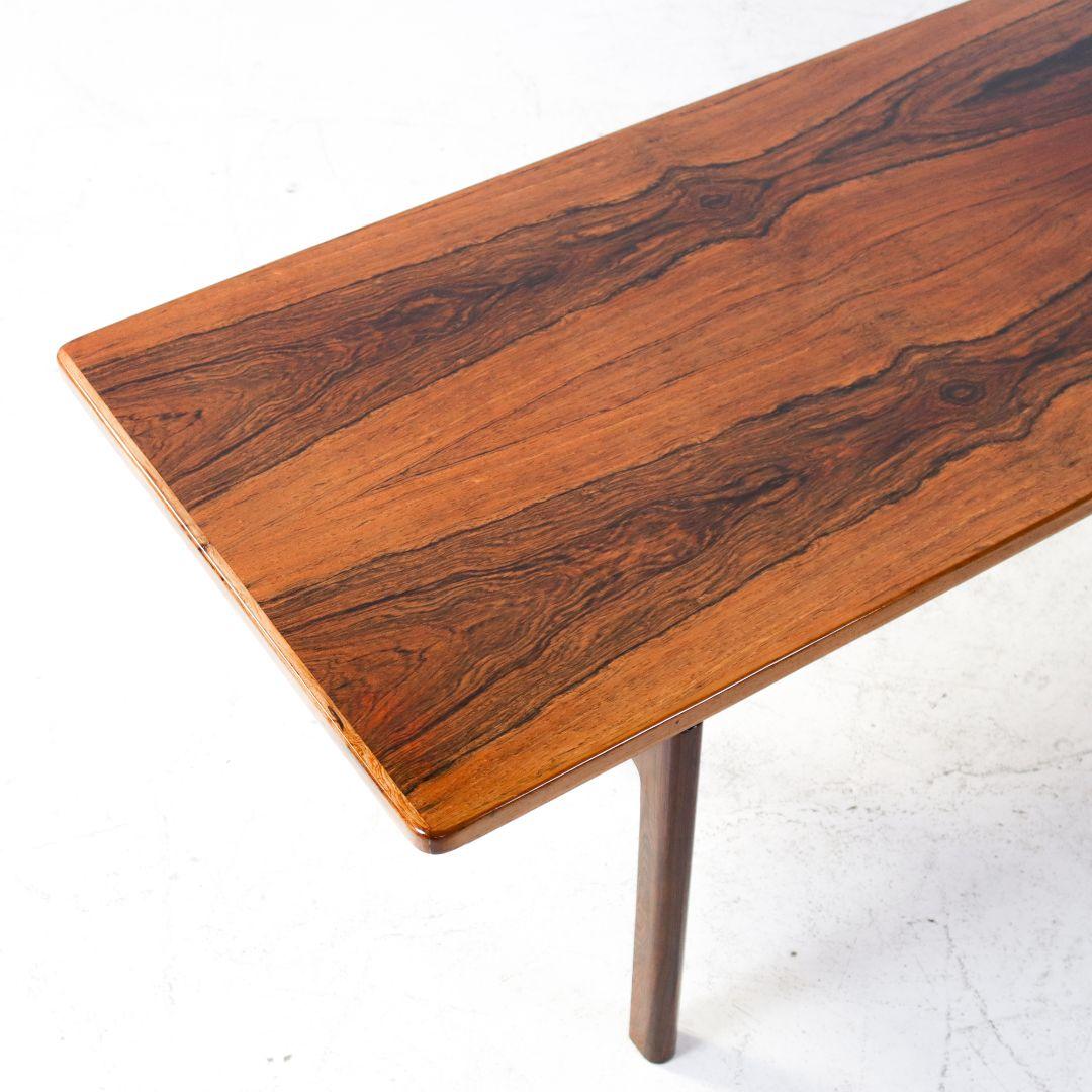 Mid Century Rosewood Coffee Table For Sale 3