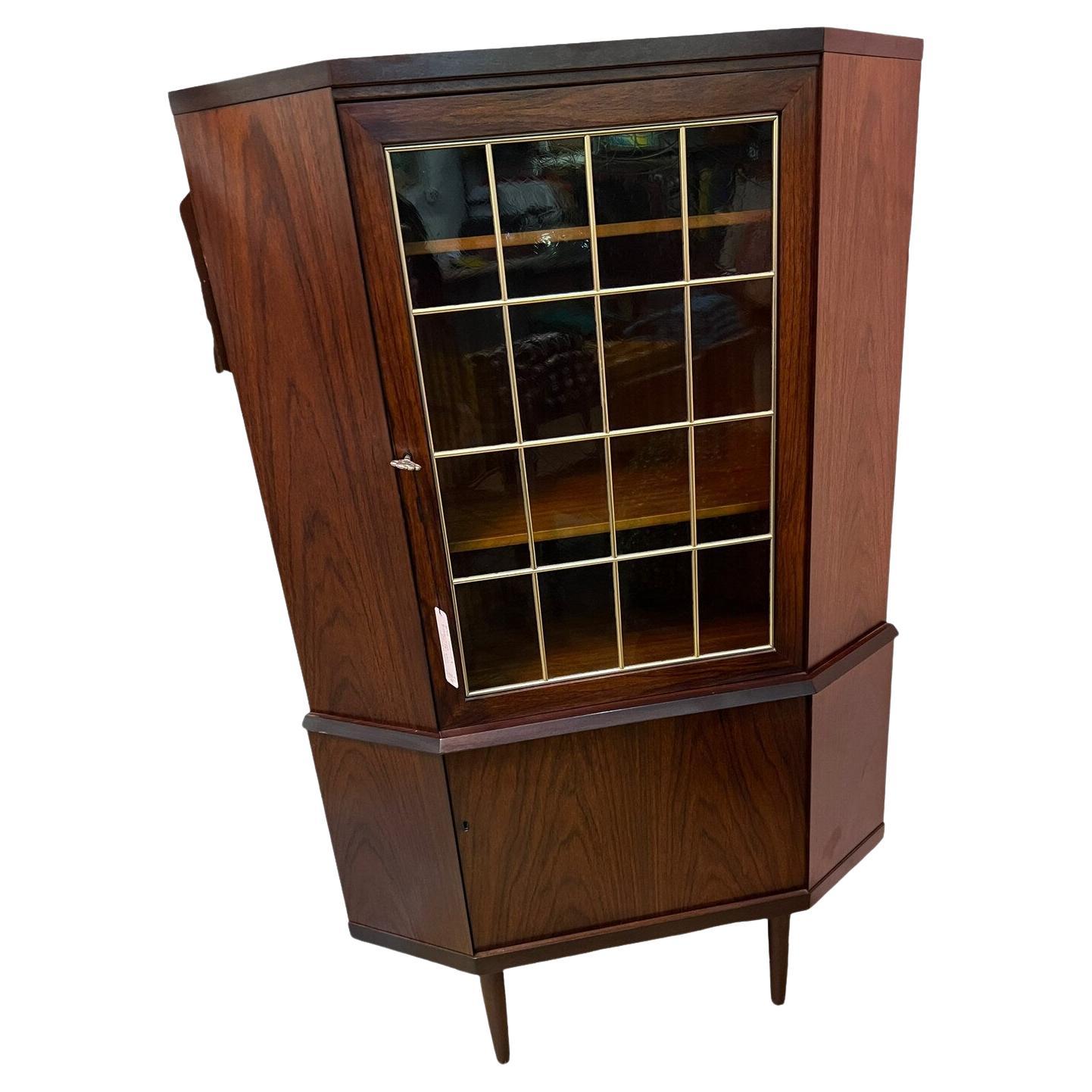 Mid Century Rosewood corner cabinet glass door For Sale