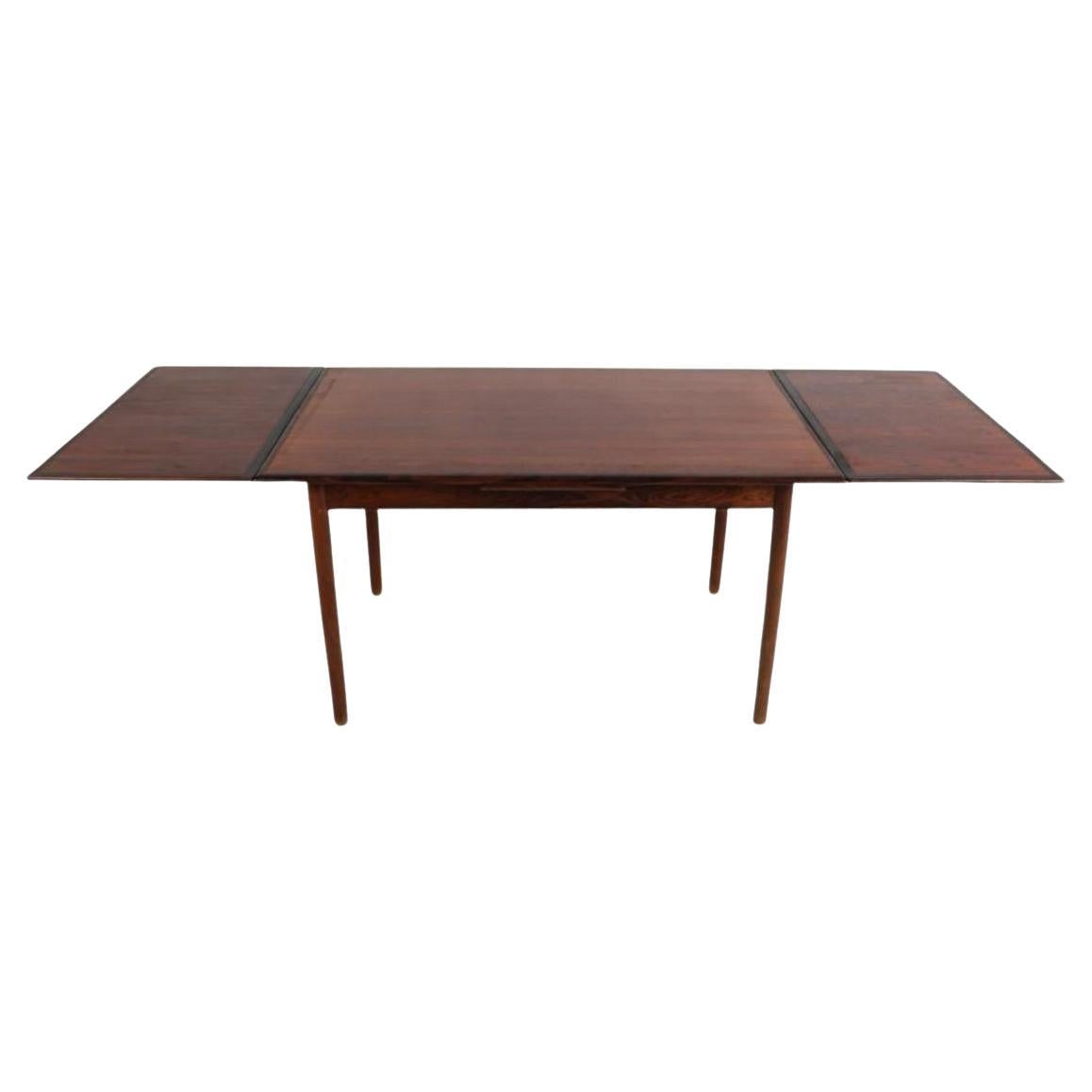 Mid century Rosewood Danish Modern Extension Dining Table 2 Leaves