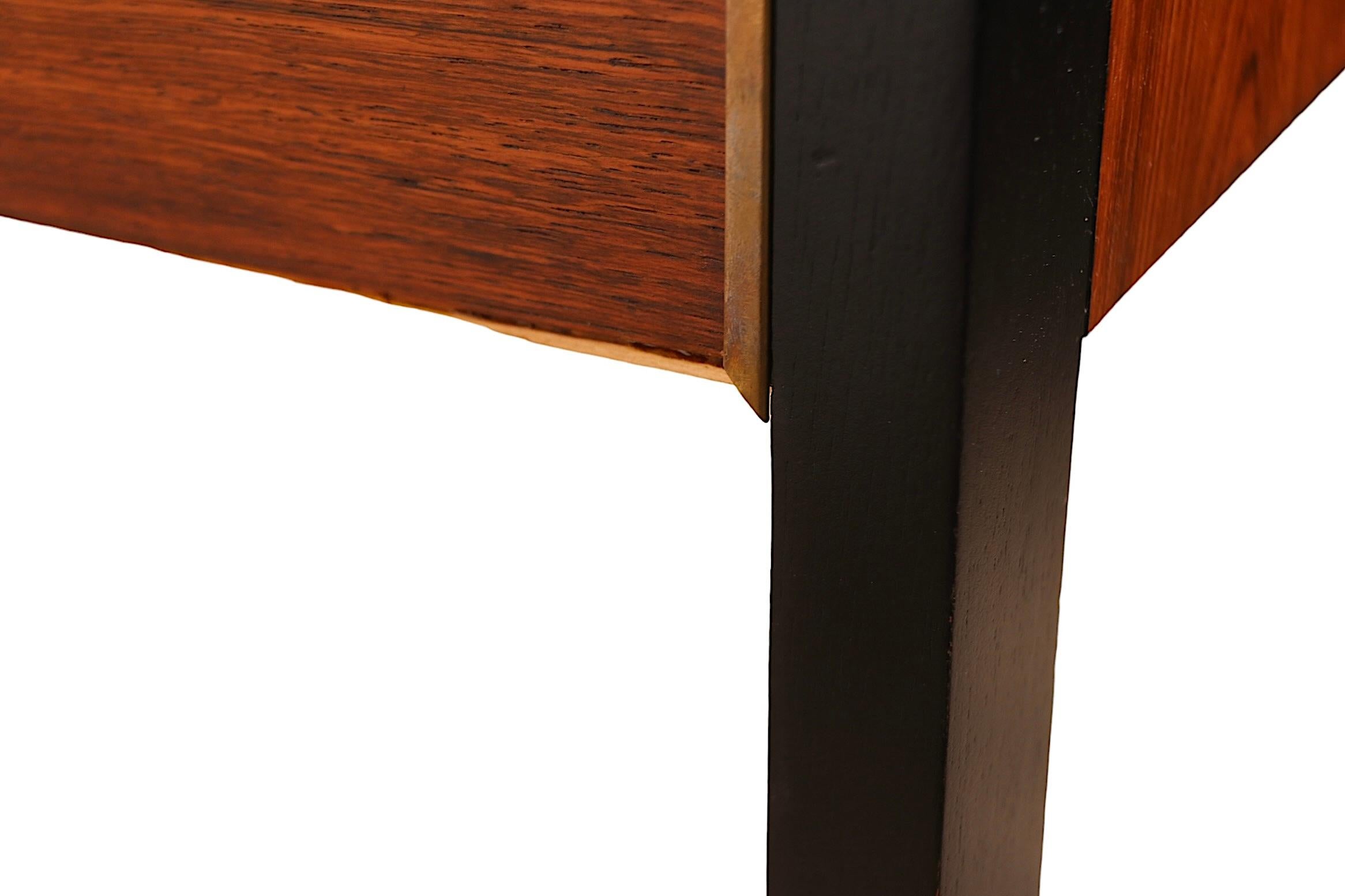 Probber de bureau en bois de rose du milieu des années 1950/60 en vente 5
