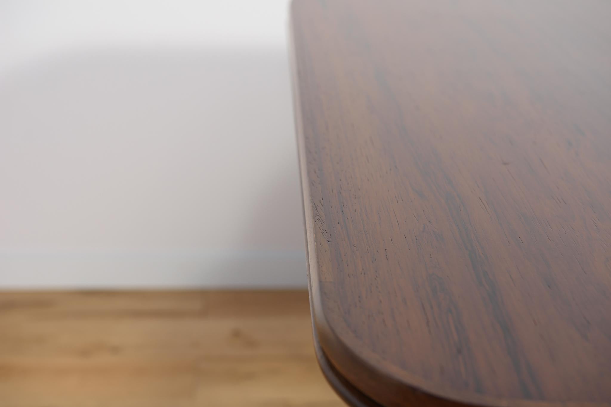 Mid-Century Rosewood Dining Table Table by Robert Heritage for Archie Shine. For Sale 11