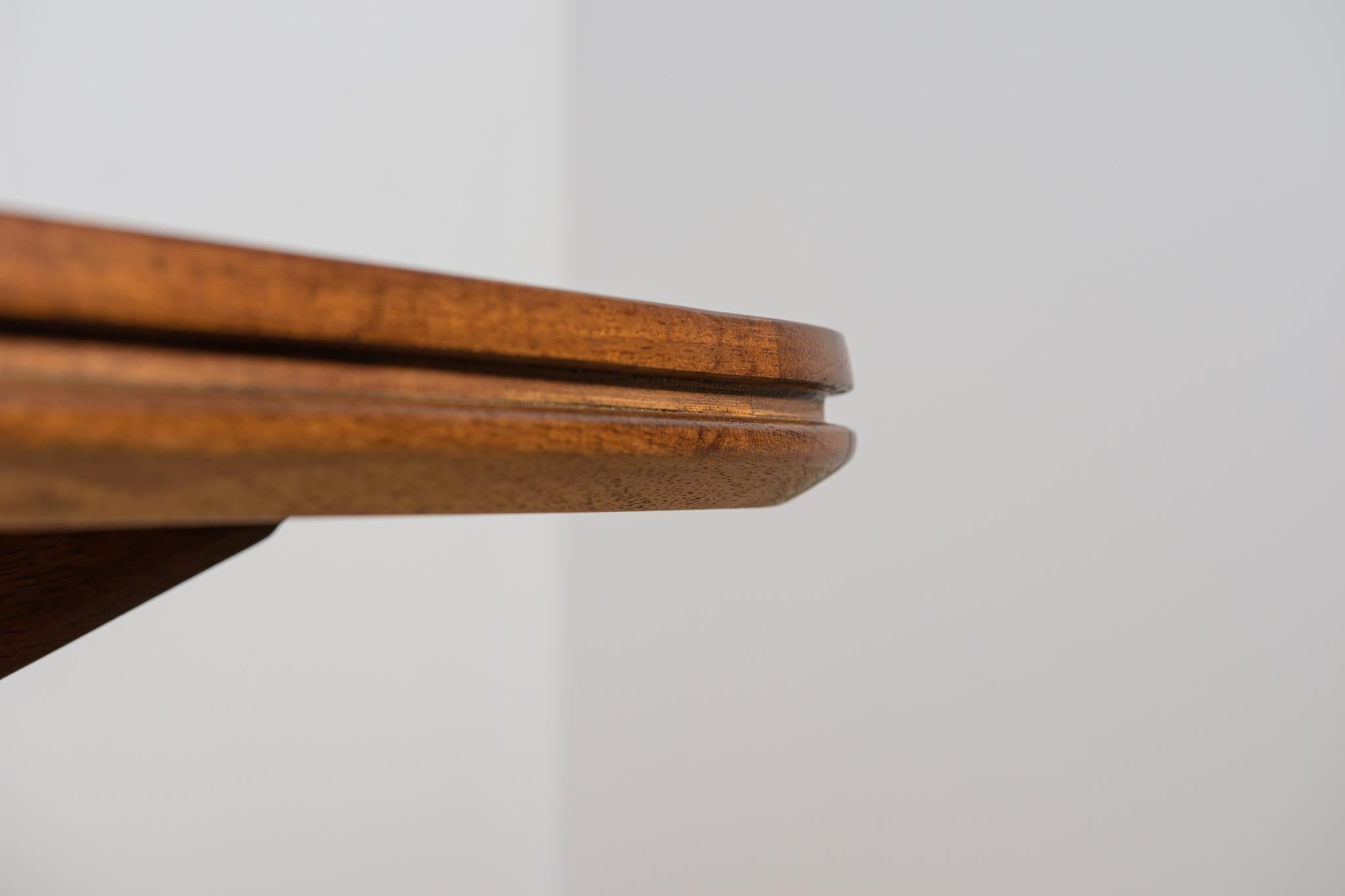 Mid-Century Rosewood Dining Table Table by Robert Heritage for Archie Shine. For Sale 12