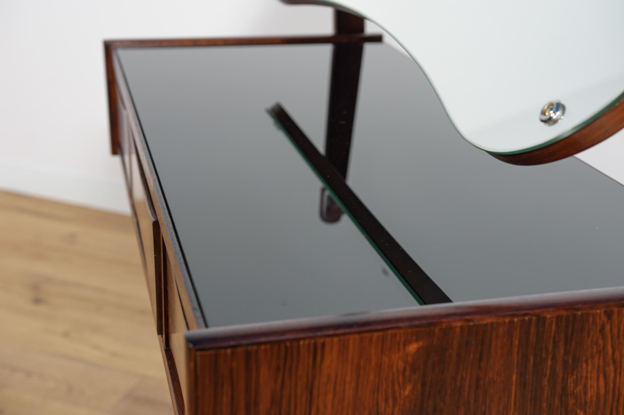 Mid-Century Rosewood Dressing Table by A. Vodder for Ølholm Møbelfabri, 1960s For Sale 6
