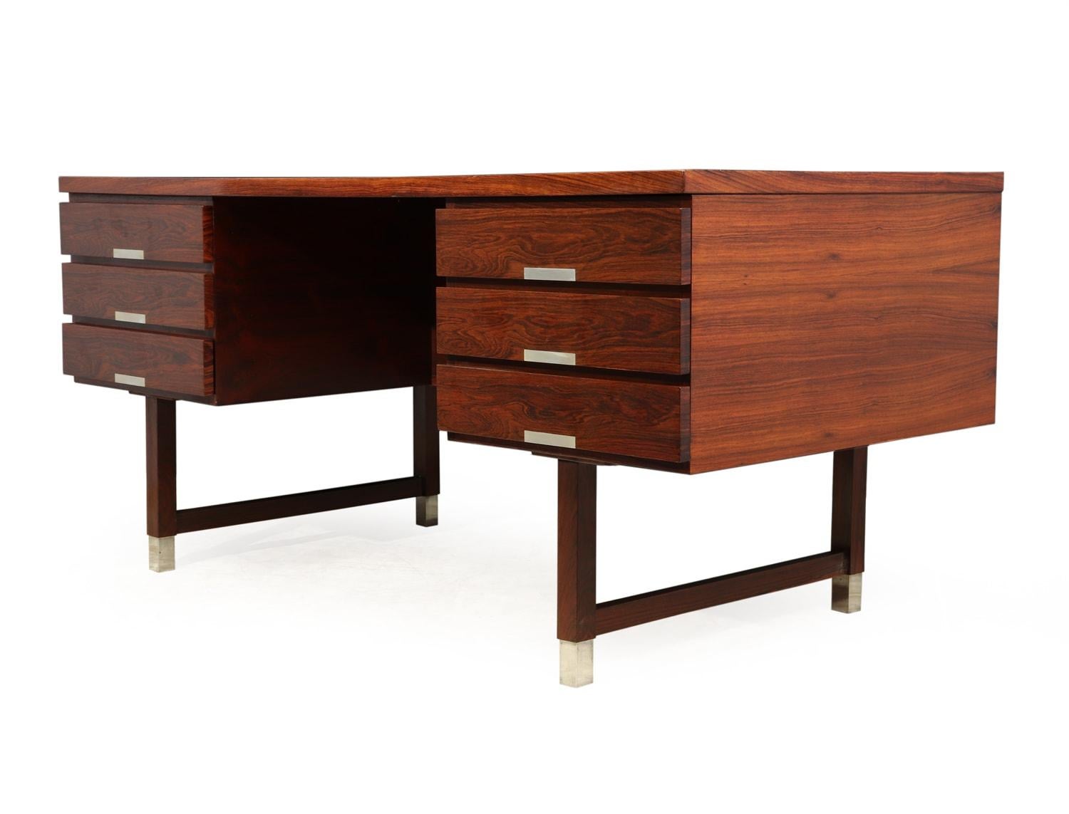Mid-Century Modern Midcentury Rosewood Ep401 Desk by Kai Kristiansen, circa 1960 For Sale