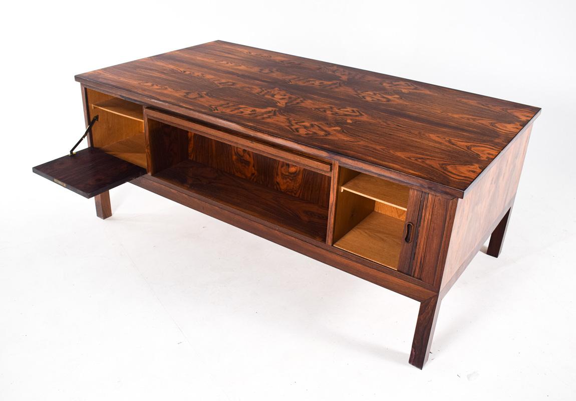 Midcentury Rosewood Executive Desk by Gunnar Falsig for Falsigs Mobelfabrik 4