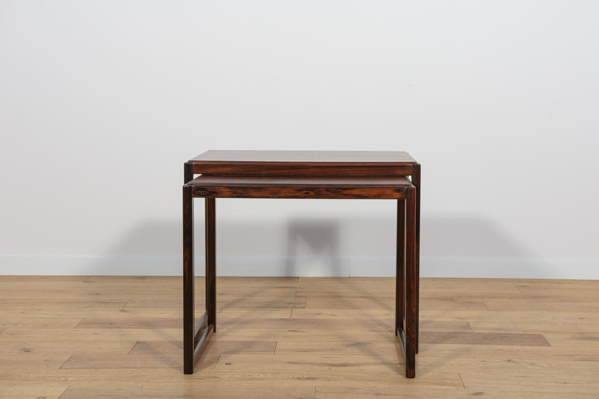 Tables gigognes du milieu du siècle dernier, années 1960, Suède, lot de 2 en vente 6