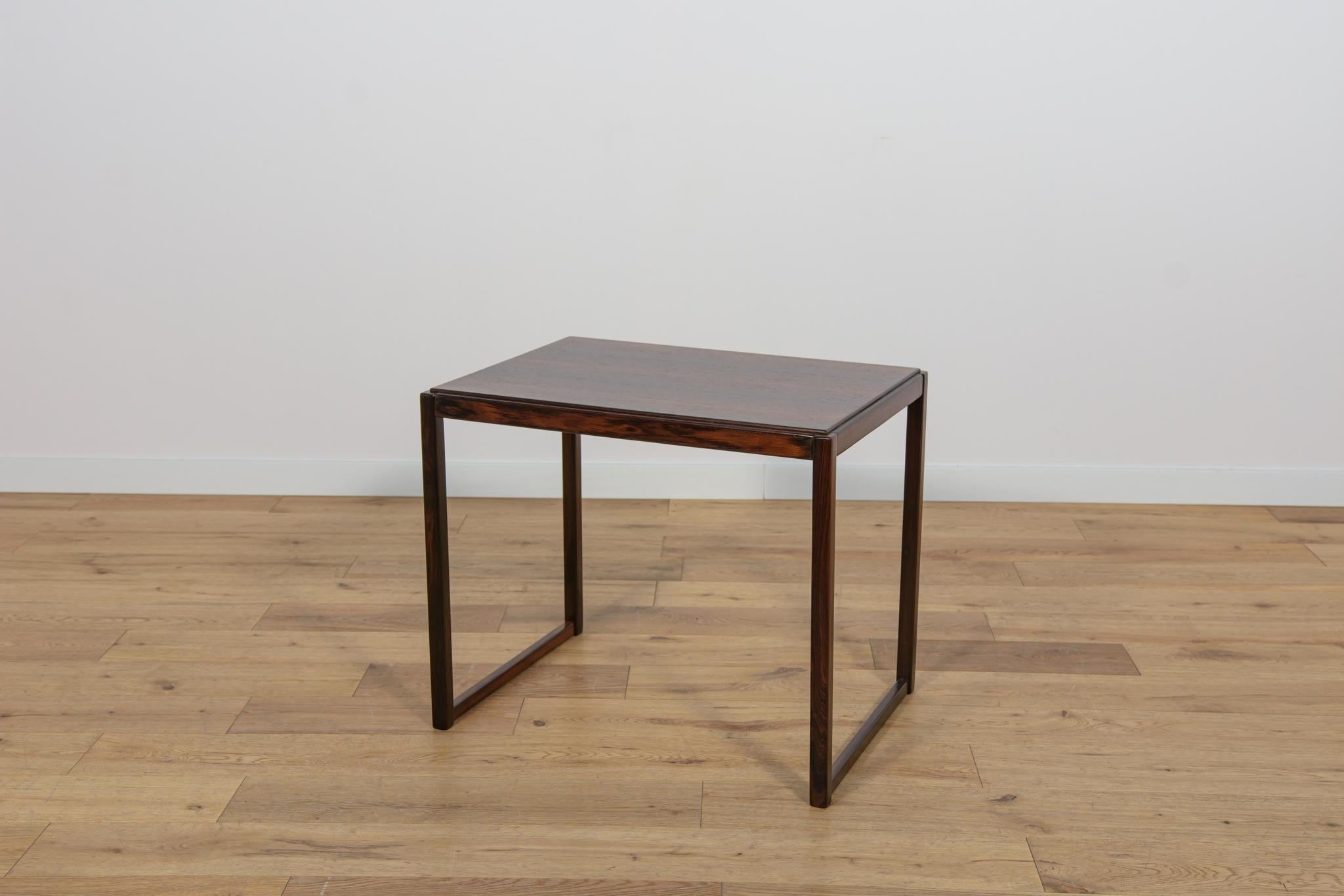 Tables gigognes du milieu du siècle dernier, années 1960, Suède, lot de 2 en vente 9