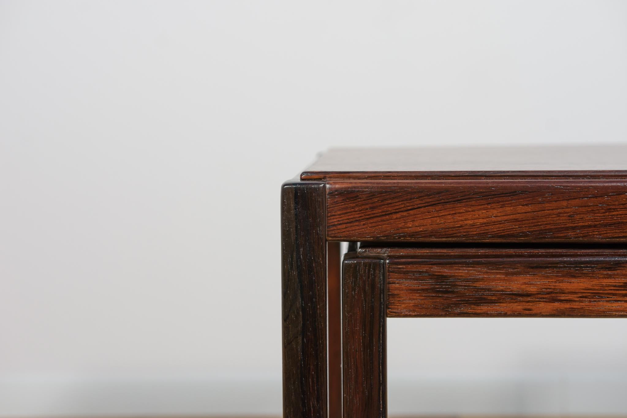 Tables gigognes du milieu du siècle dernier, années 1960, Suède, lot de 2 en vente 12