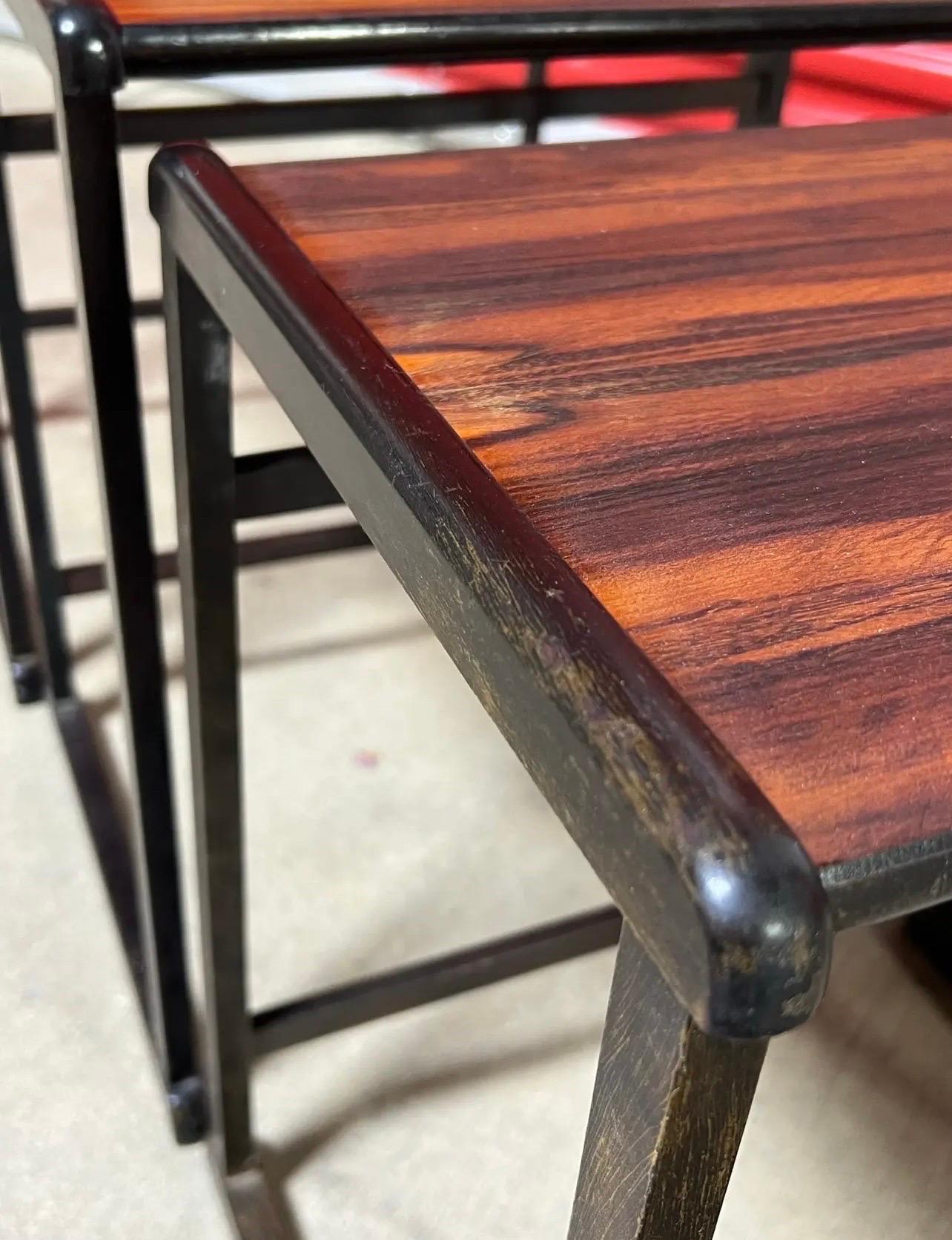 Mid Century Rosewood Nesting Tables - Set of 3 For Sale 4