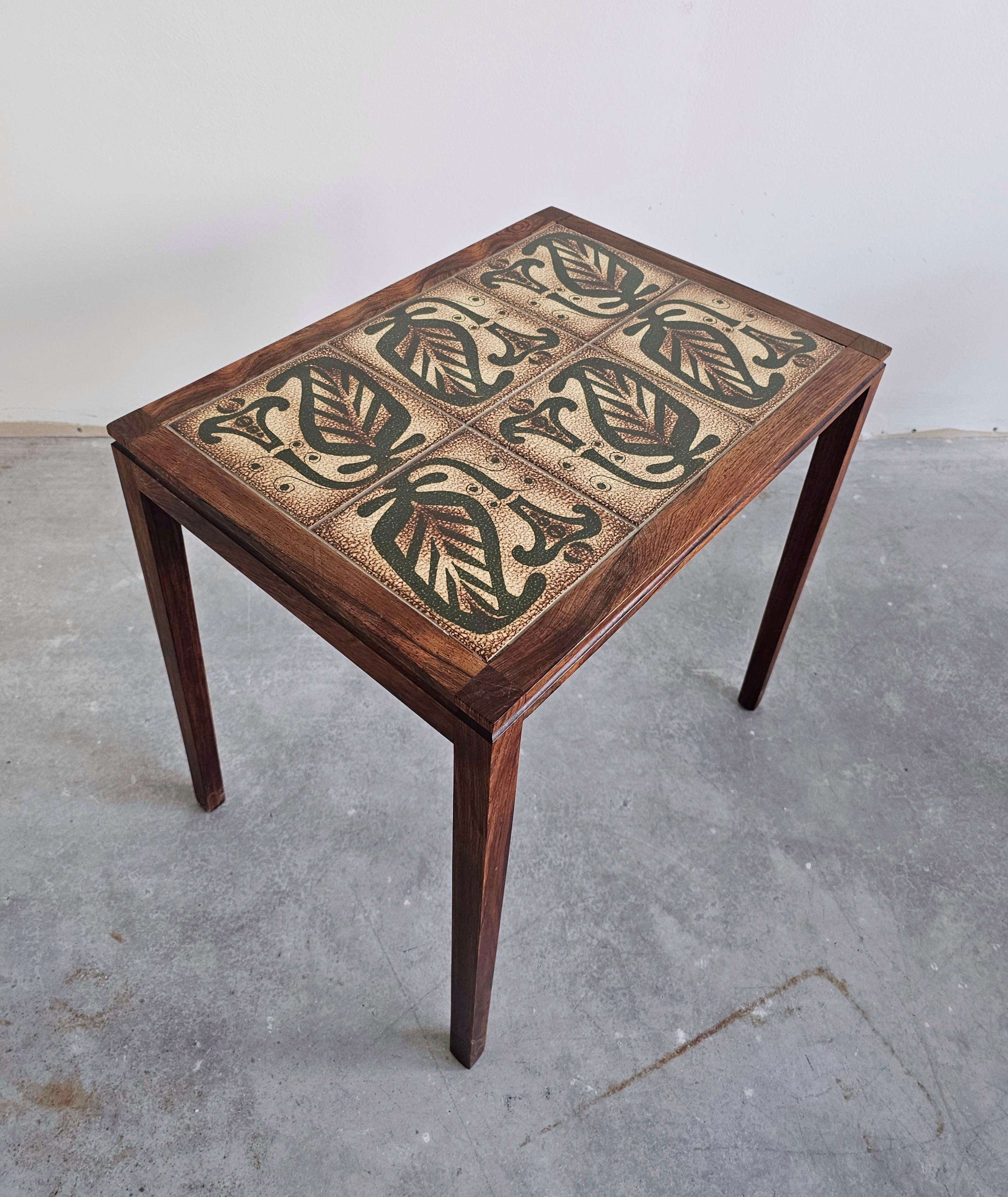 Mid Century Rosewood Nesting Tables with Tiles Top, set of 3, Denmark 1960s 2