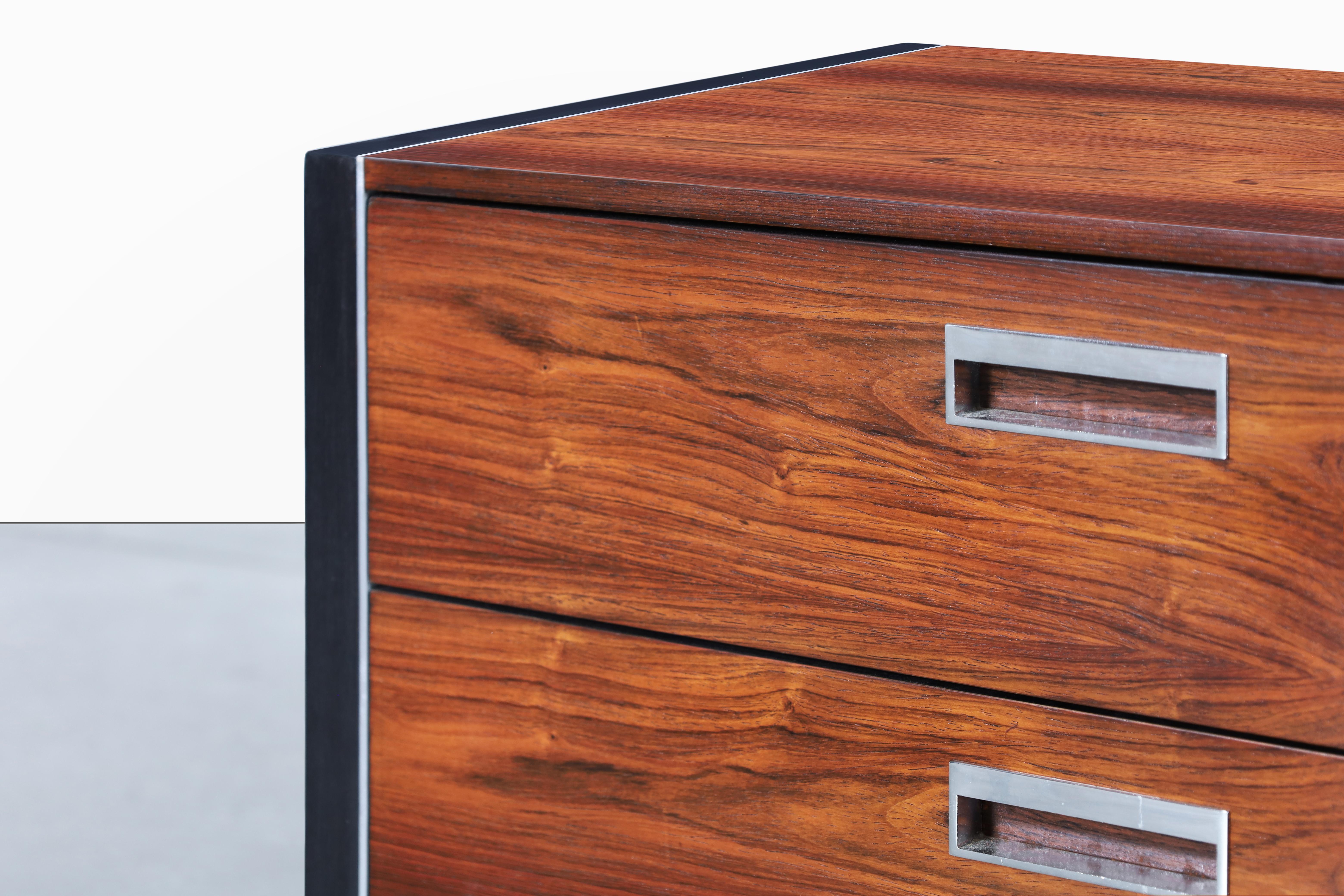 Mid-Century Rosewood Nightstands by Robert Baron for Glenn of California 5
