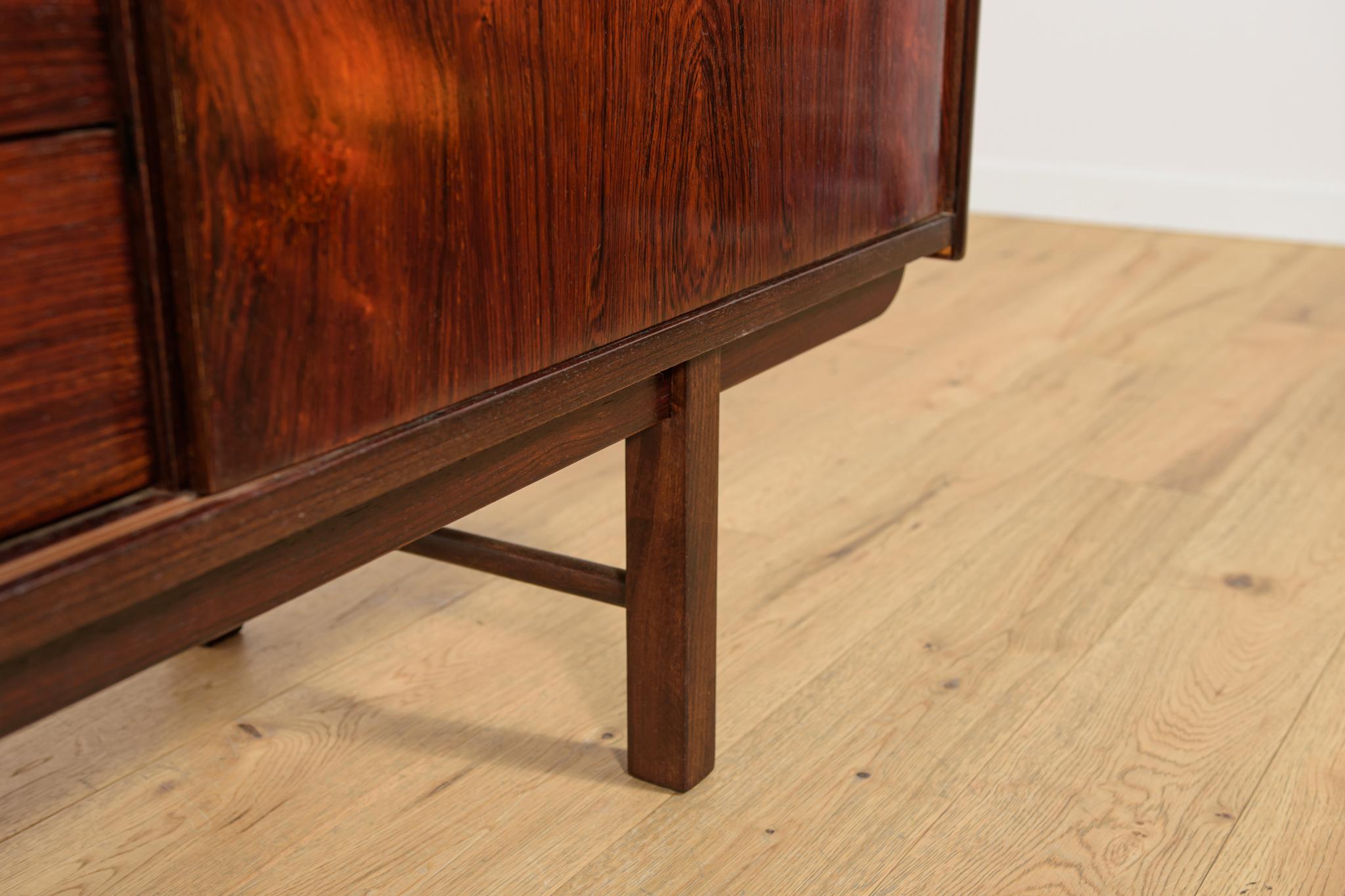 Credenza in palissandro di metà secolo  di Erik Wortz per Ikea, Svezia, anni '60 in vendita 10