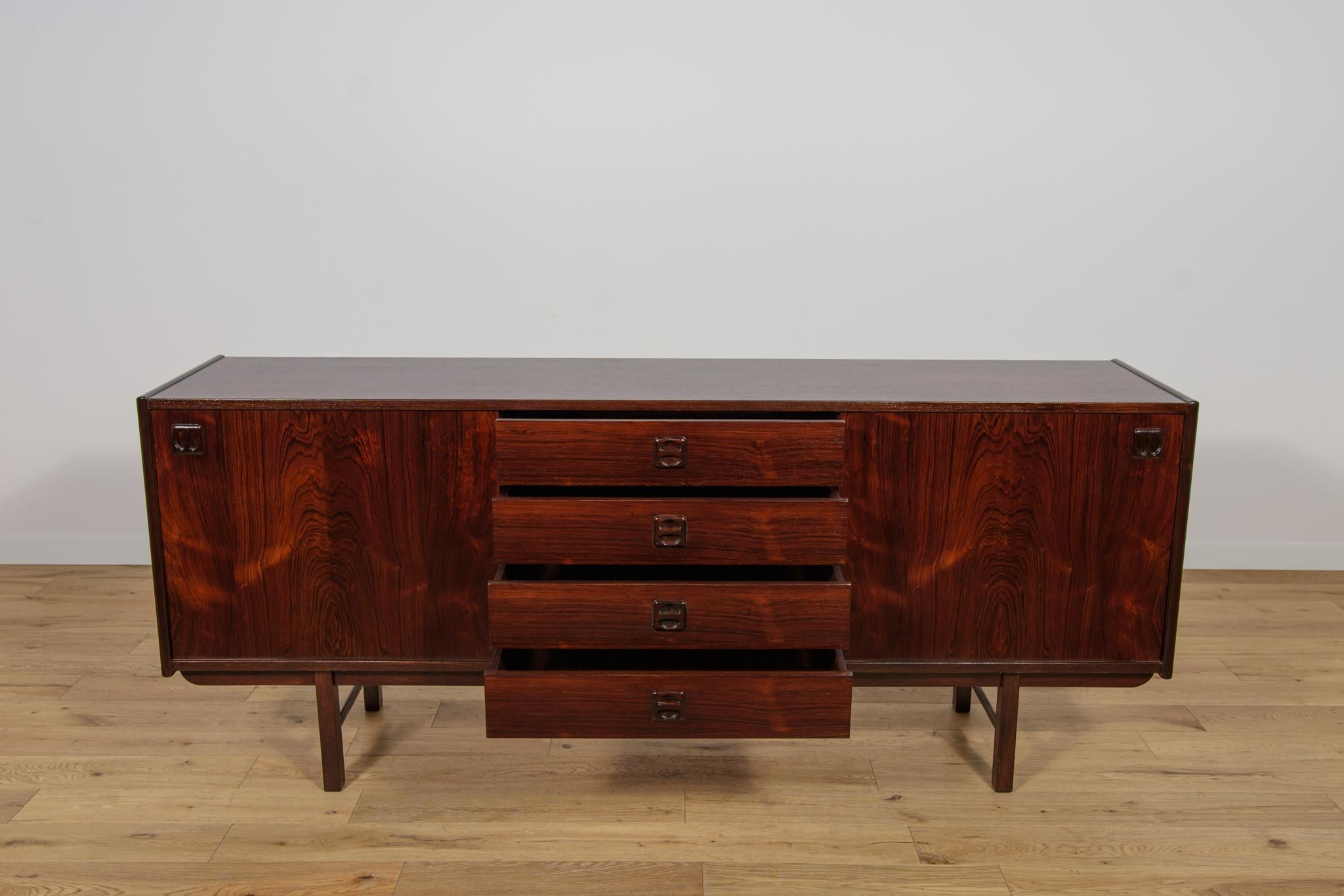 Palissandro Credenza in palissandro di metà secolo  di Erik Wortz per Ikea, Svezia, anni '60 in vendita