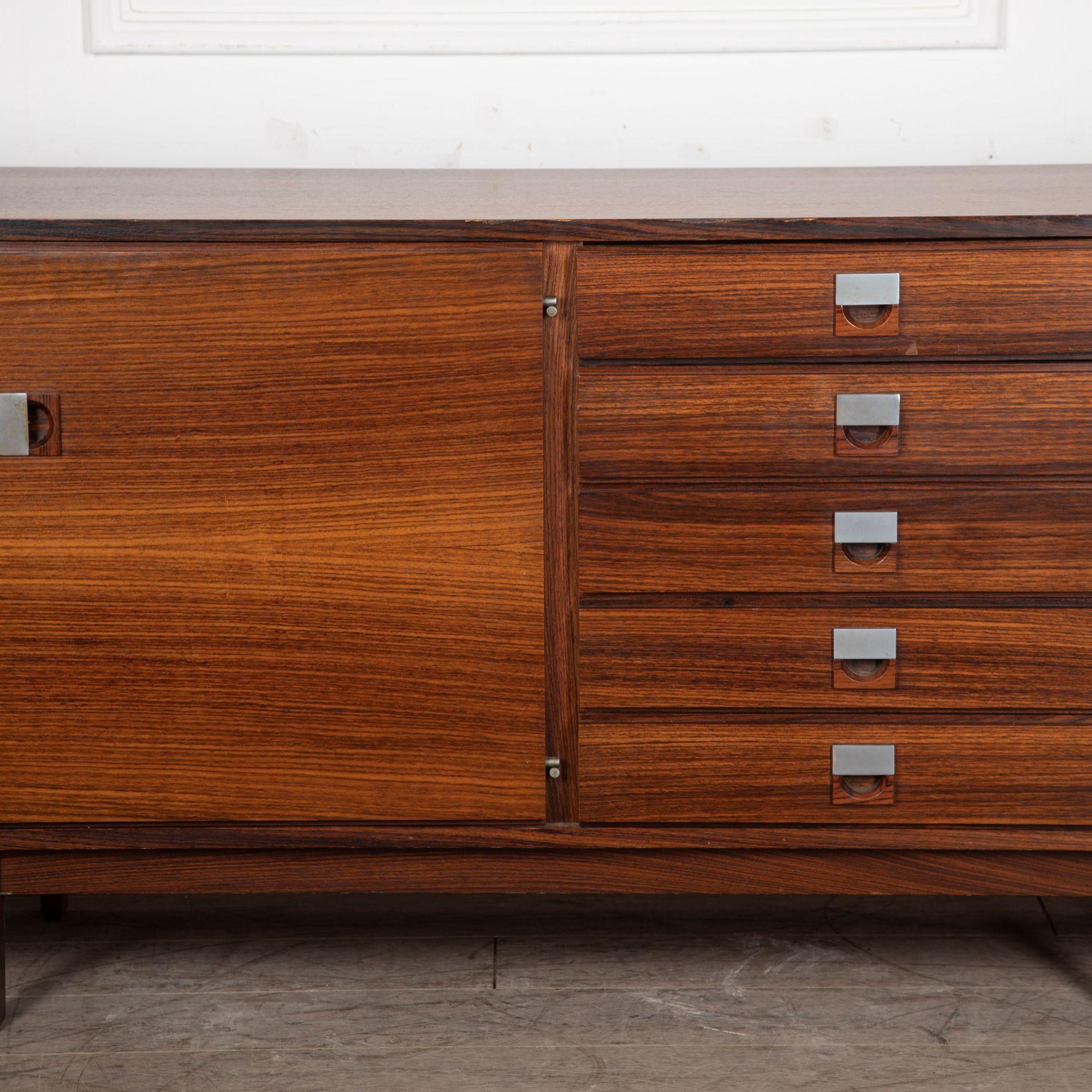 20th Century Mid-Century Rosewood Sideboard For Sale