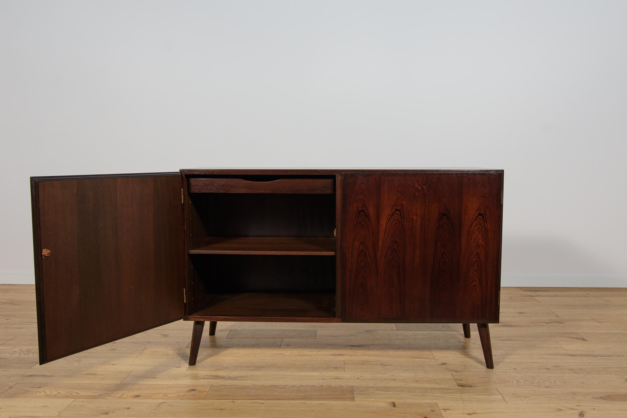 Credenza in palissandro di metà secolo di Omann Jun, Danimarca, anni '60 in vendita 1