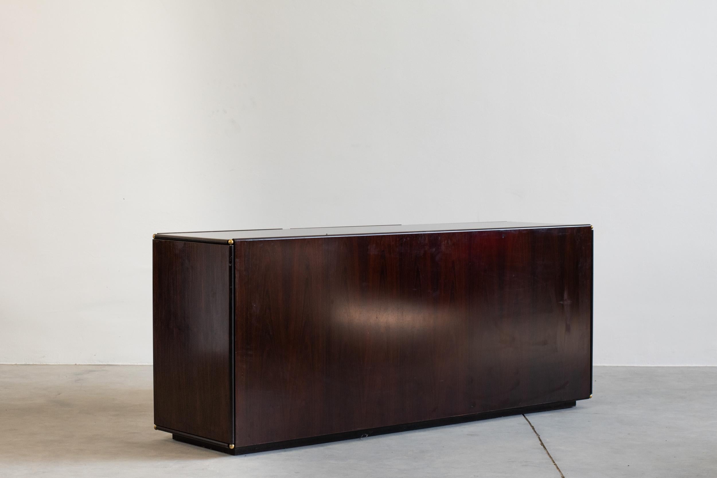 Midcentury Rosewood Sideboard, Italian Manufacture, 1950s For Sale 1