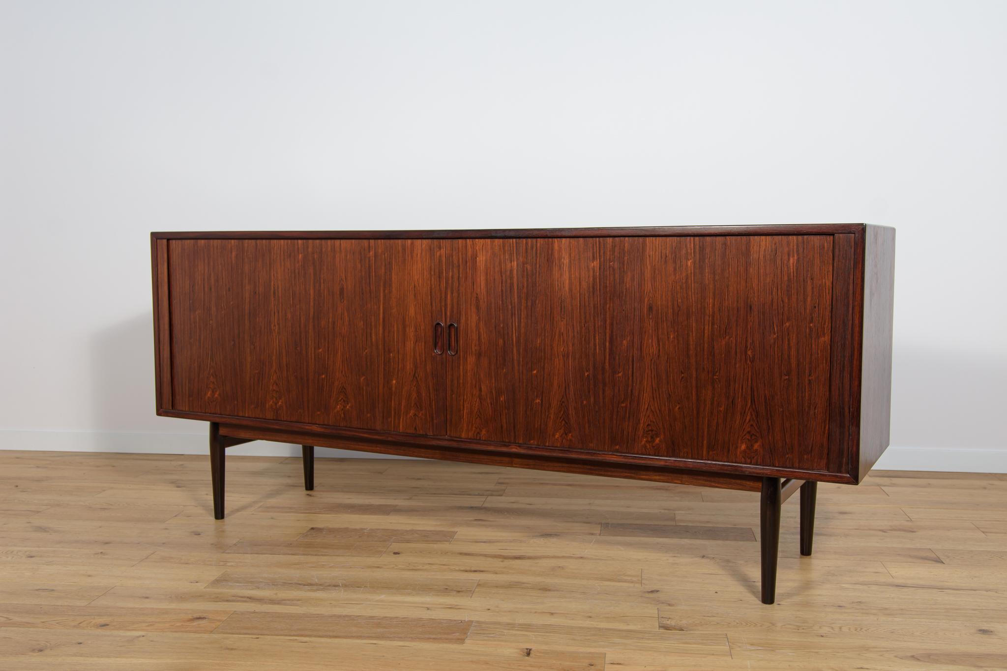 Mid-Century Rosewood Sideboard Model 37 by Arne Vodder for Sibast, Denmark, 1960 In Excellent Condition For Sale In GNIEZNO, 30
