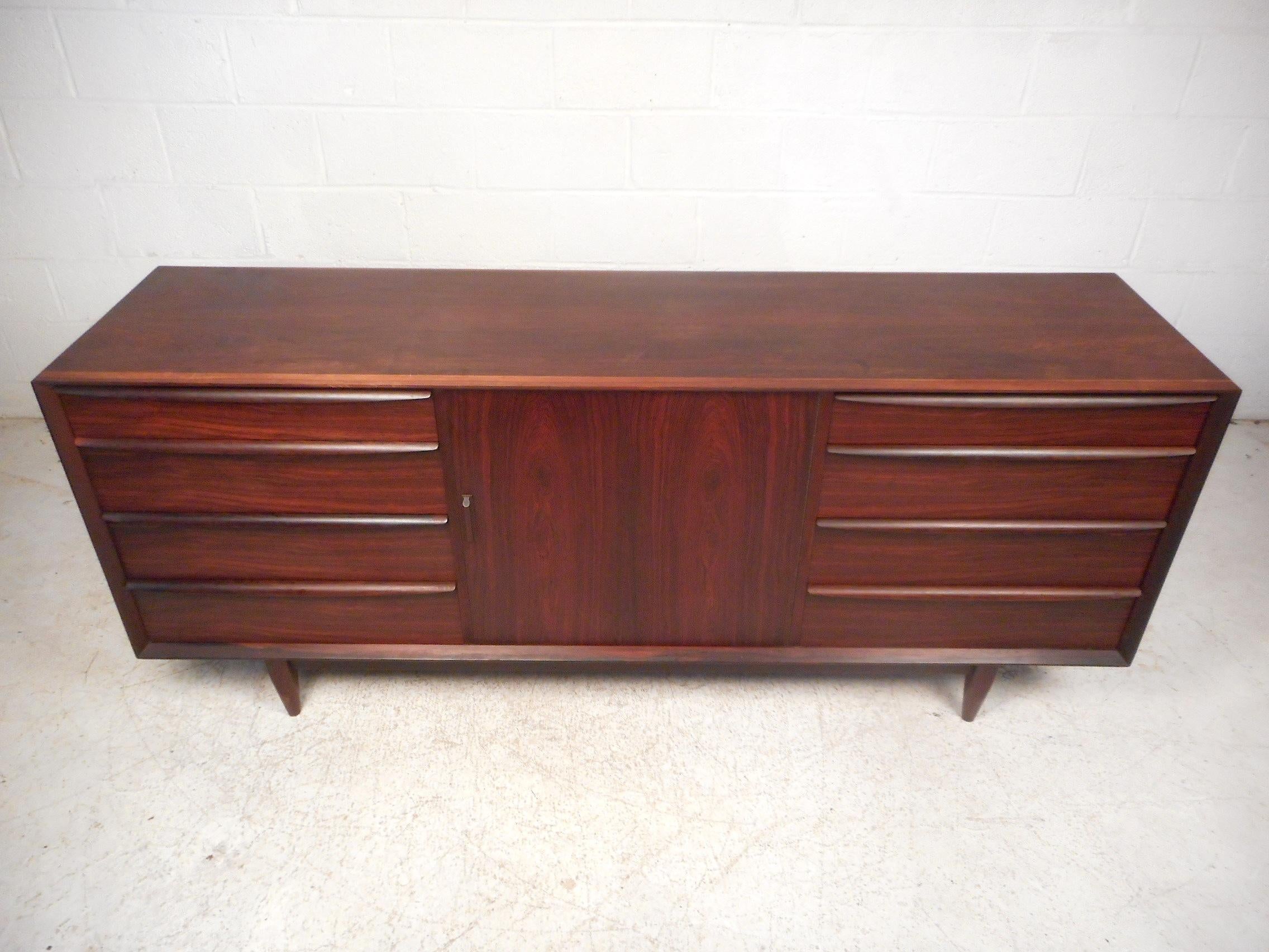 Midcentury Rosewood Sideboard with Finished Back In Good Condition In Brooklyn, NY