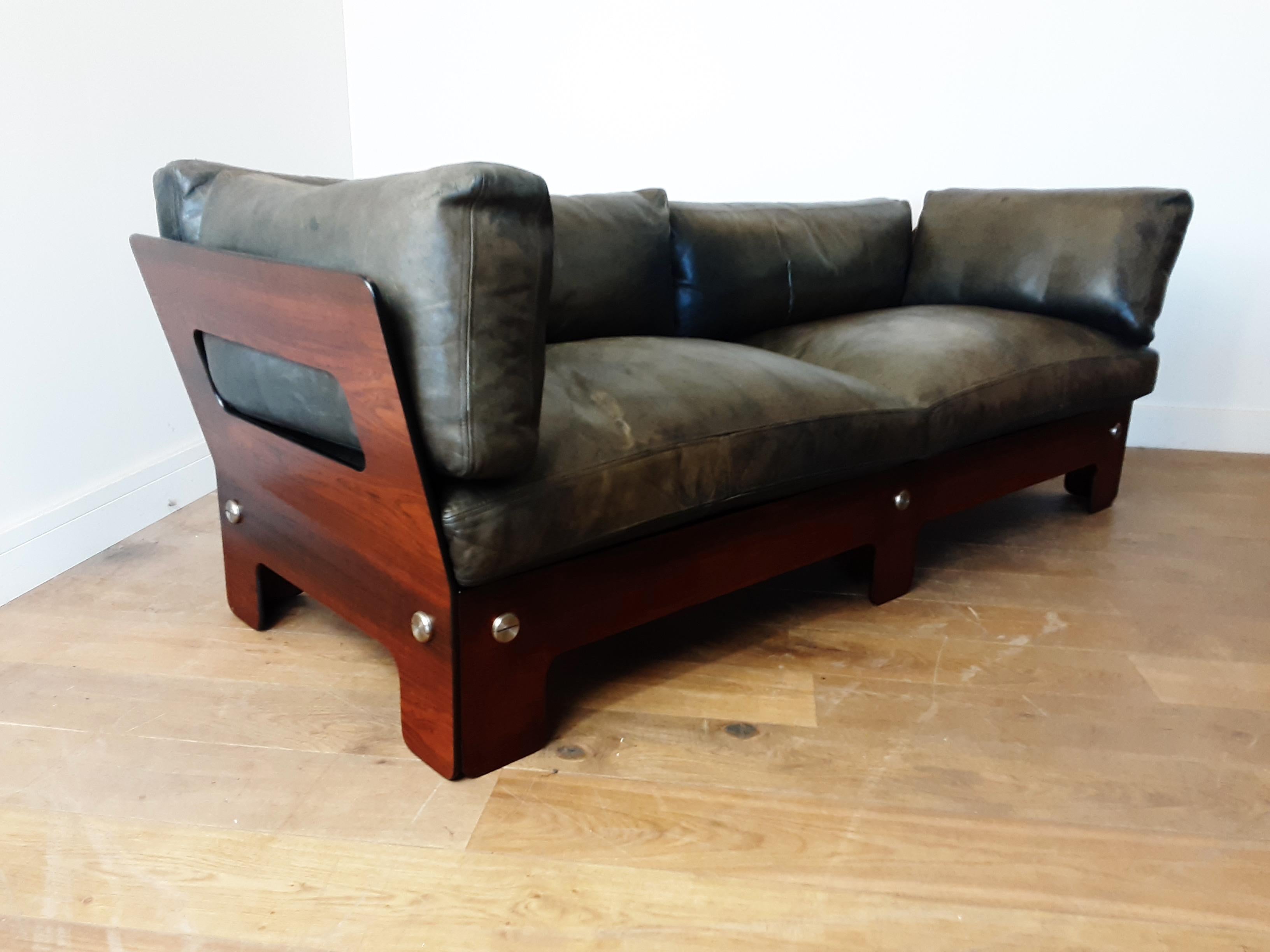 A stunning and rare sofa in rosewood and leather with Pirelli rubber seat supports, and chrome fixings, original leather cushions in good condition with a nice patina, designed by Sigurd Ressel for Vatne Møbler.
Exceptional quality combined with
