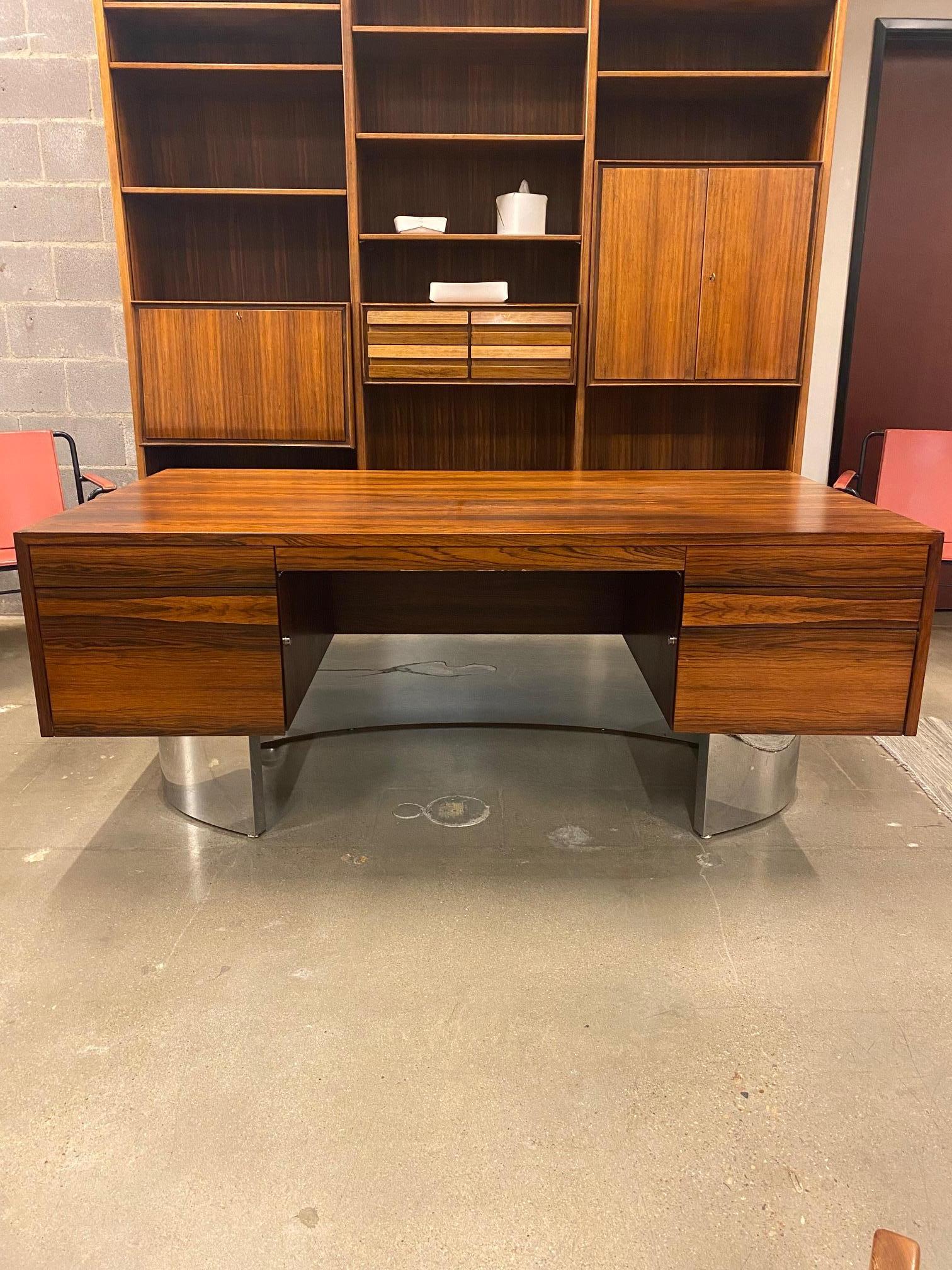 Mid-Century Rosewood & Stainless Executive Desk, USA, 1960's  For Sale 4