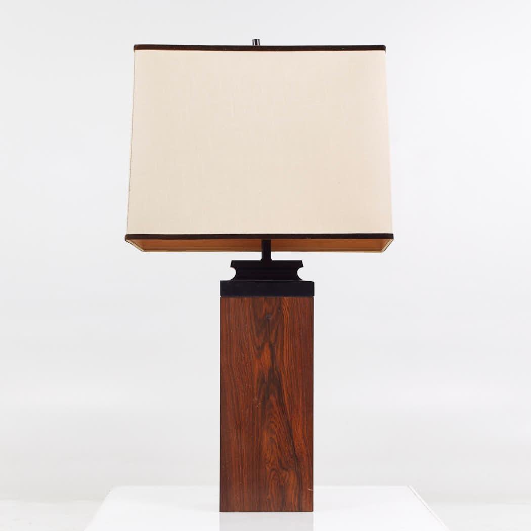 Mid Century Rosewood Table Lamps In Good Condition For Sale In Countryside, IL